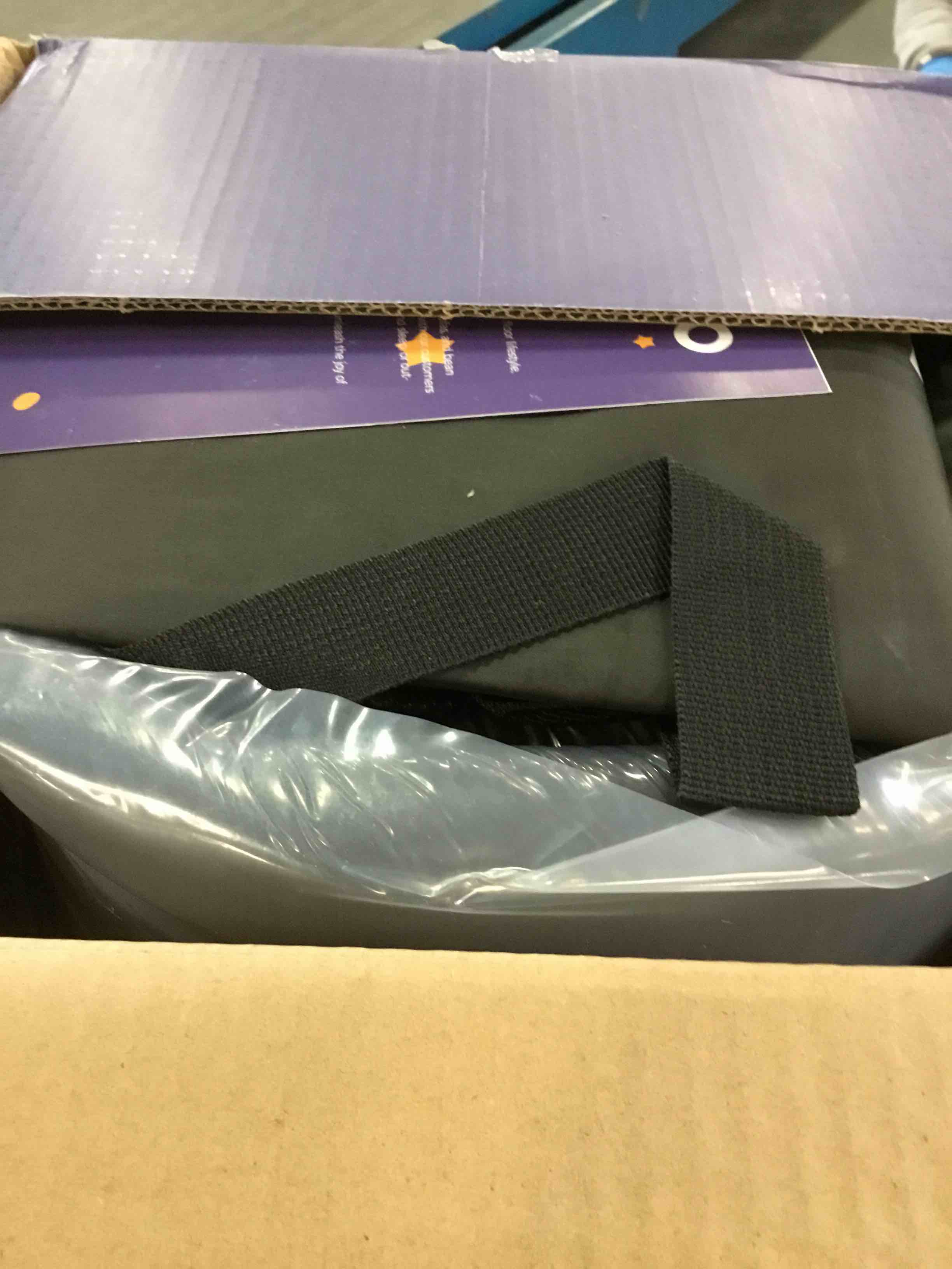 https://s3.amazonaws.com/lotting-images-prod/bidfta/GRA1719733_1737480288713.jpeg