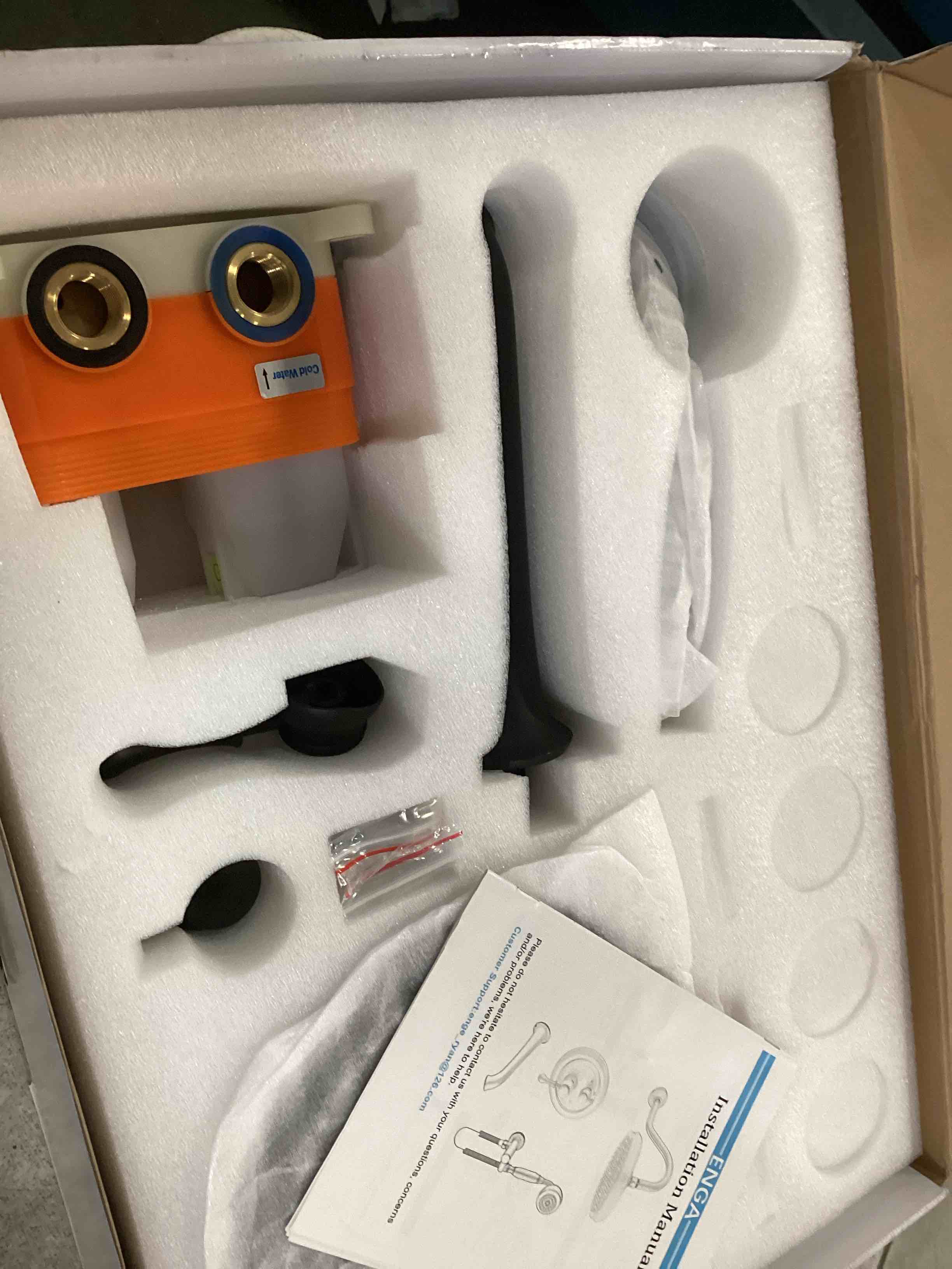 https://s3.amazonaws.com/lotting-images-prod/bidfta/GRA1719936_1737651153885.jpeg
