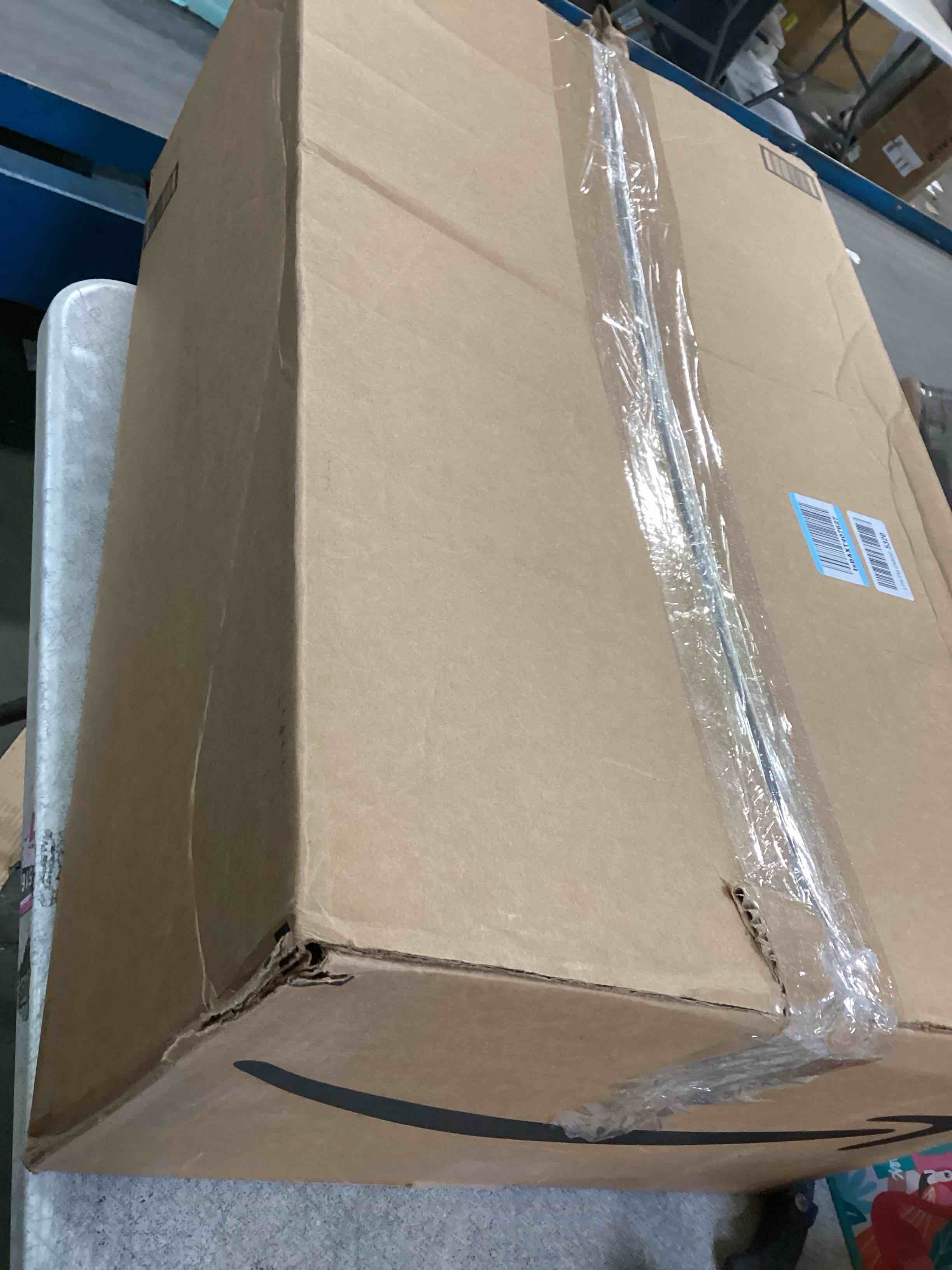 https://s3.amazonaws.com/lotting-images-prod/bidfta/GRA1719997_1737661028415.jpeg