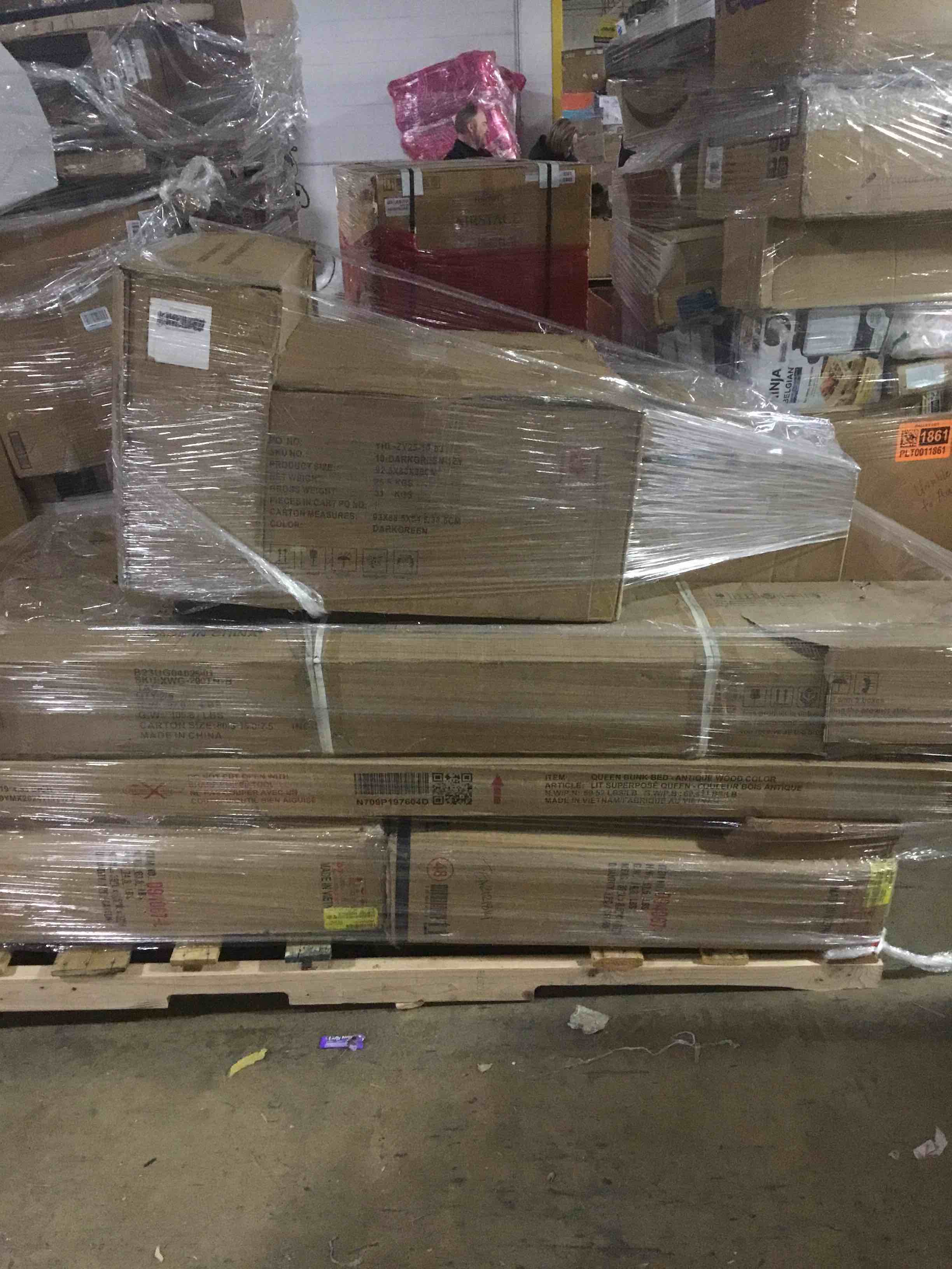 Reseller's Dream: Pallet Of Home Goods!