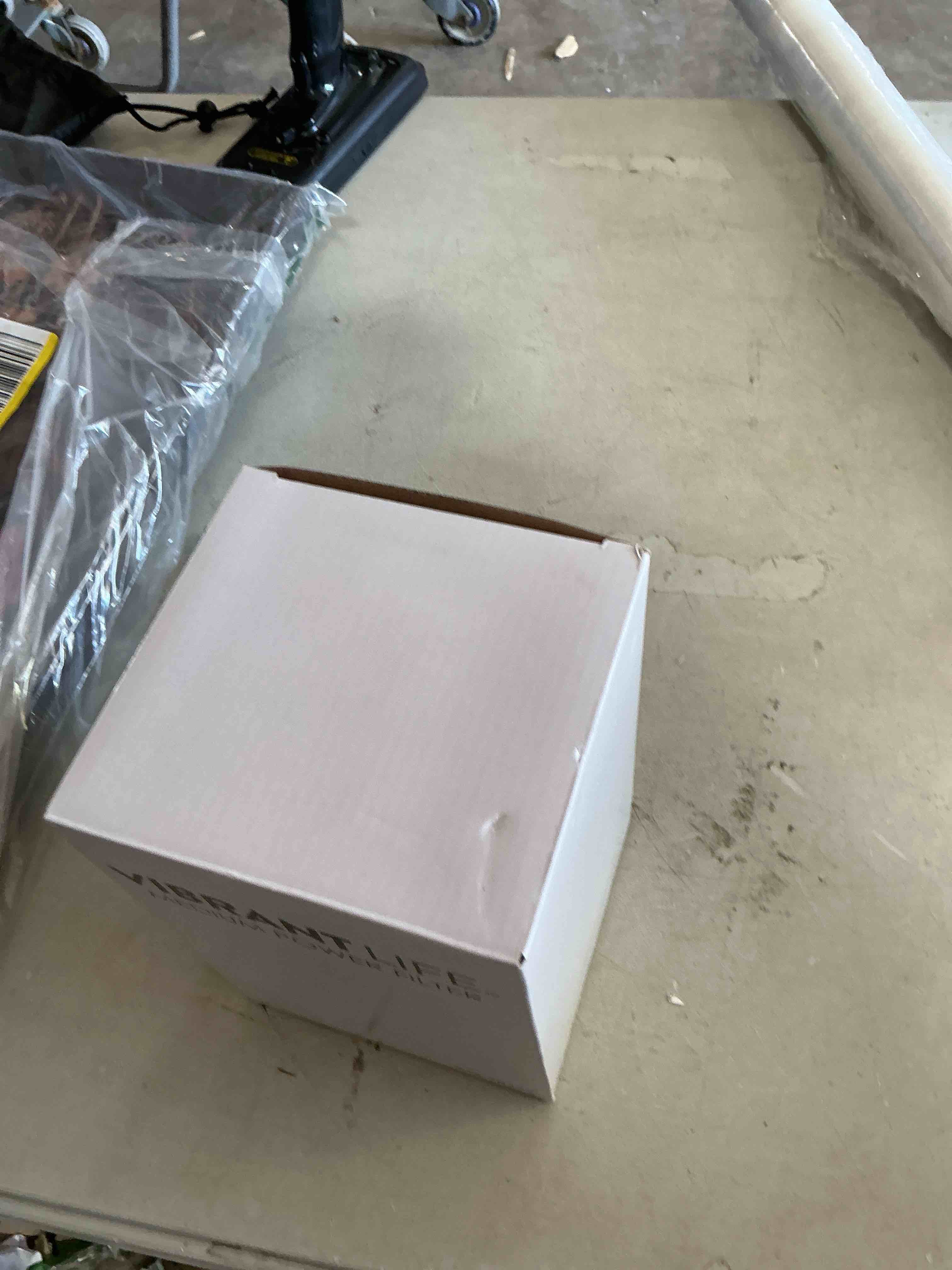 Condition photo showing New/Like New for vibrant life medium power filter aq-78772