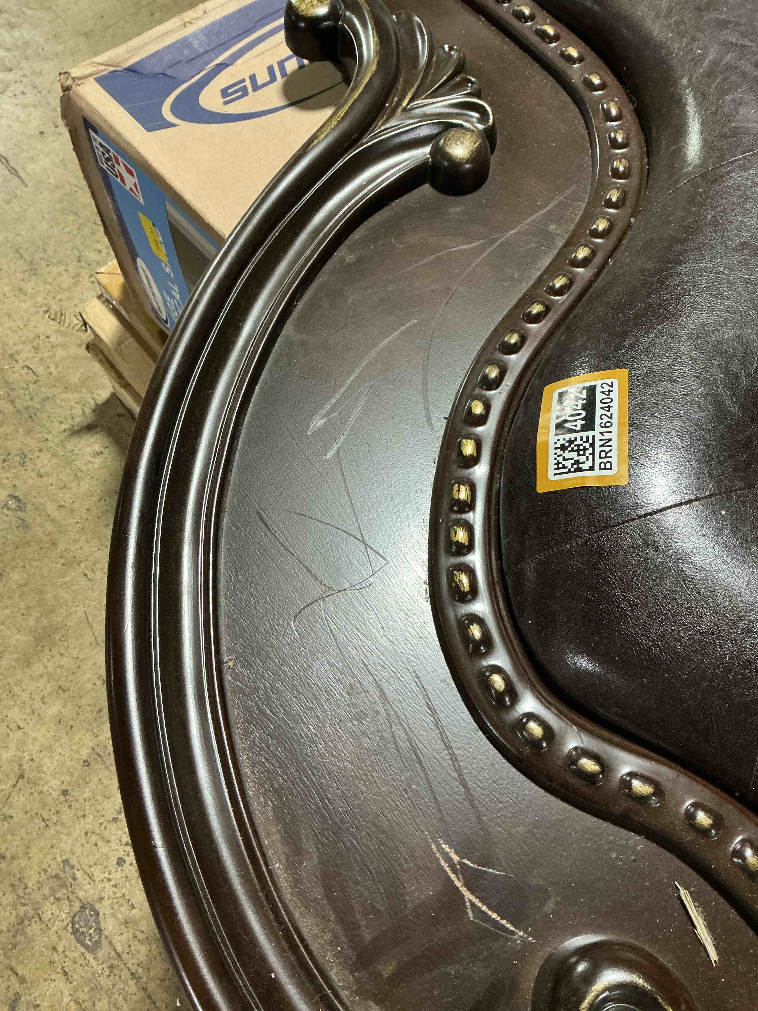Condition photo showing Good Condition for full/queen size head board, 62”