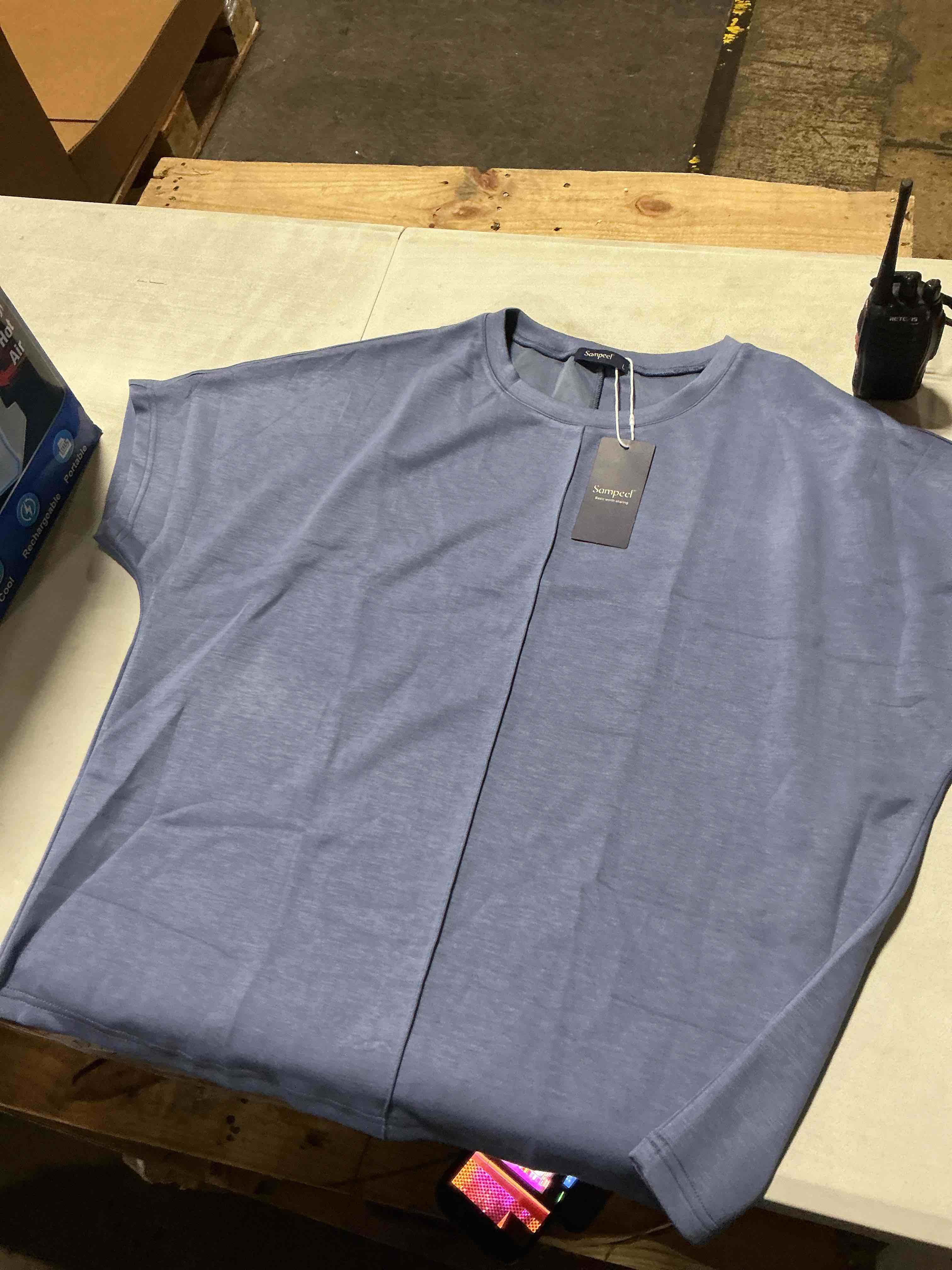 Condition photo showing New/Like New for sampeel blue shirt size l women’s