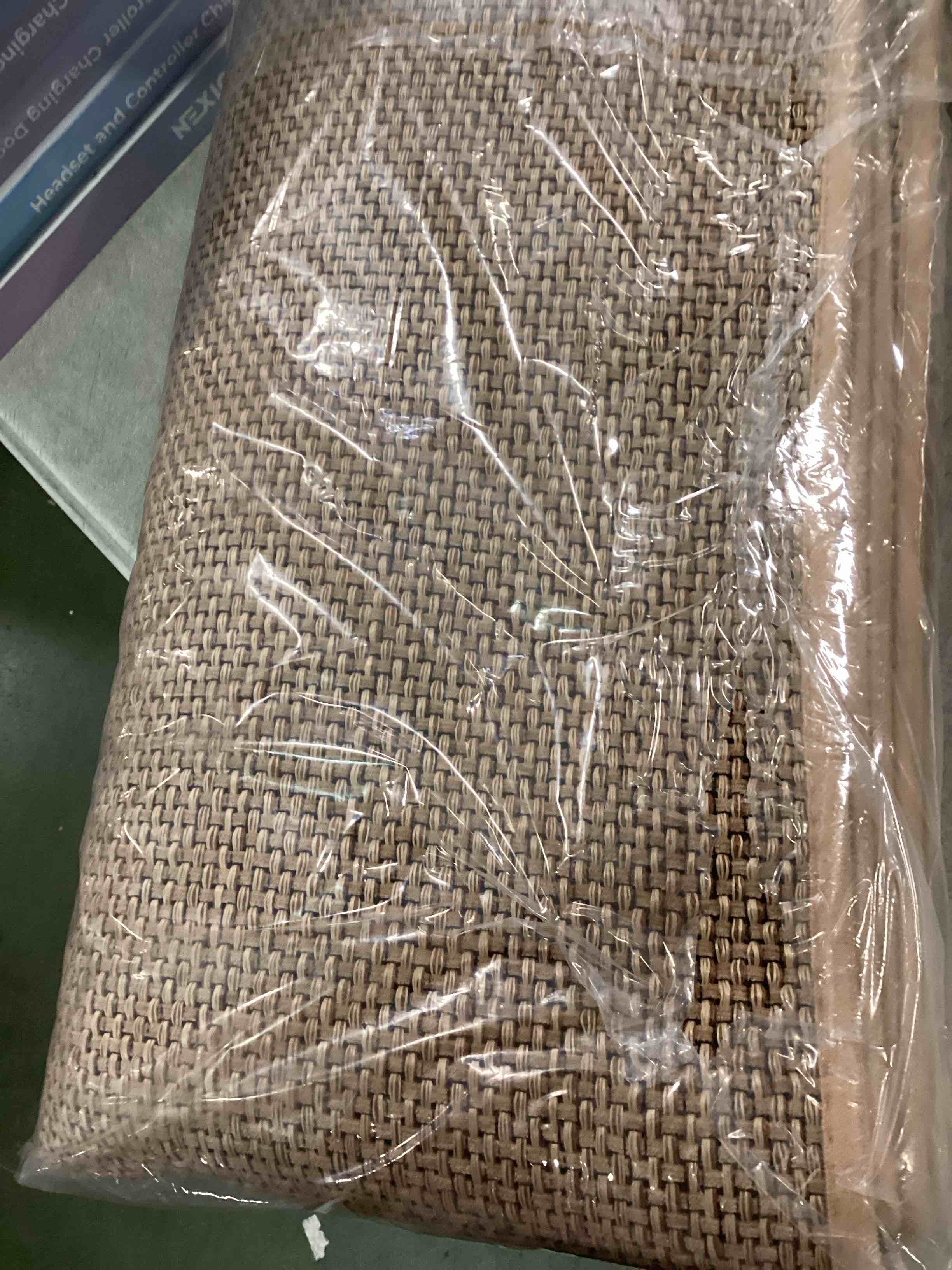 https://s3.amazonaws.com/lotting-images-prod/bidfta/GRA1726561_1733415015127.jpeg