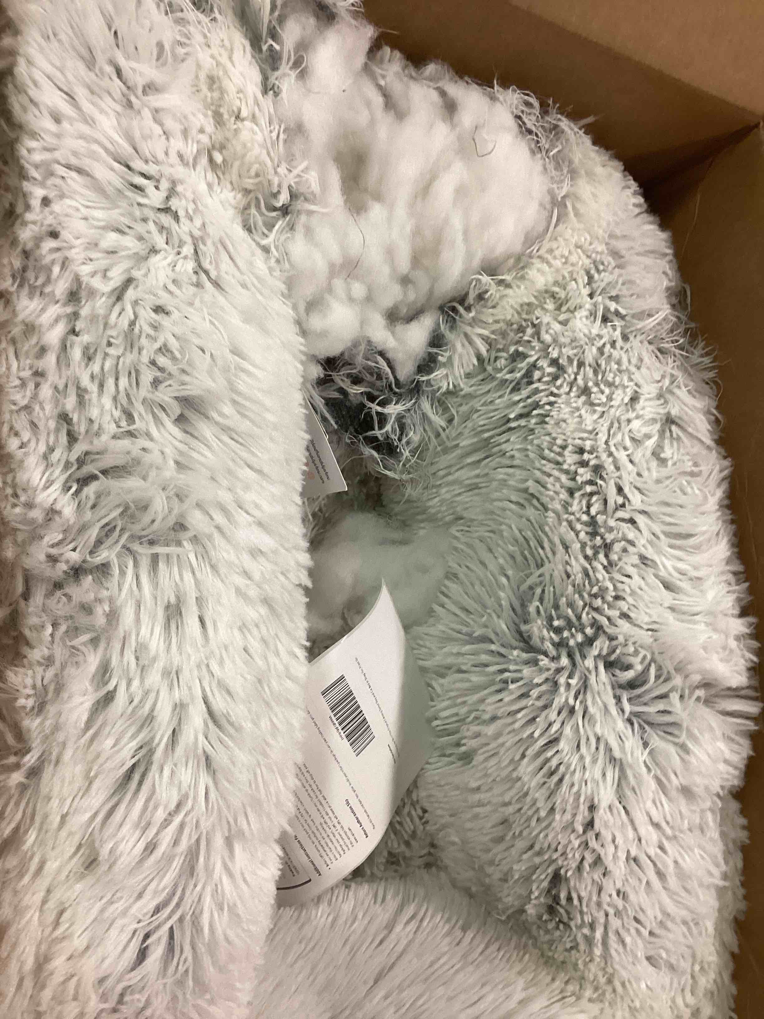 https://s3.amazonaws.com/lotting-images-prod/bidfta/GRA1726869_1733511282362.jpeg