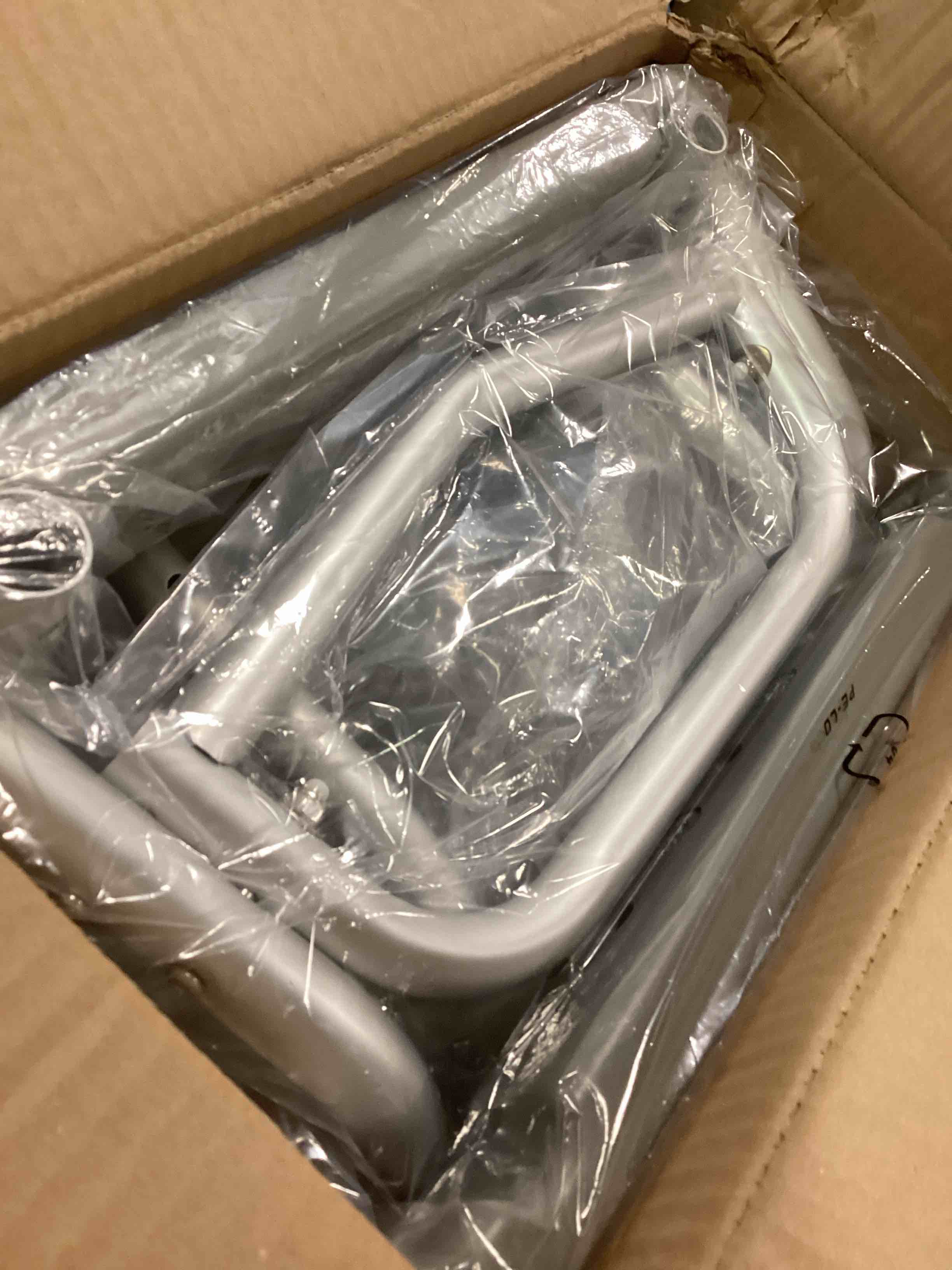https://s3.amazonaws.com/lotting-images-prod/bidfta/GRA1727078_1733769874837.jpeg