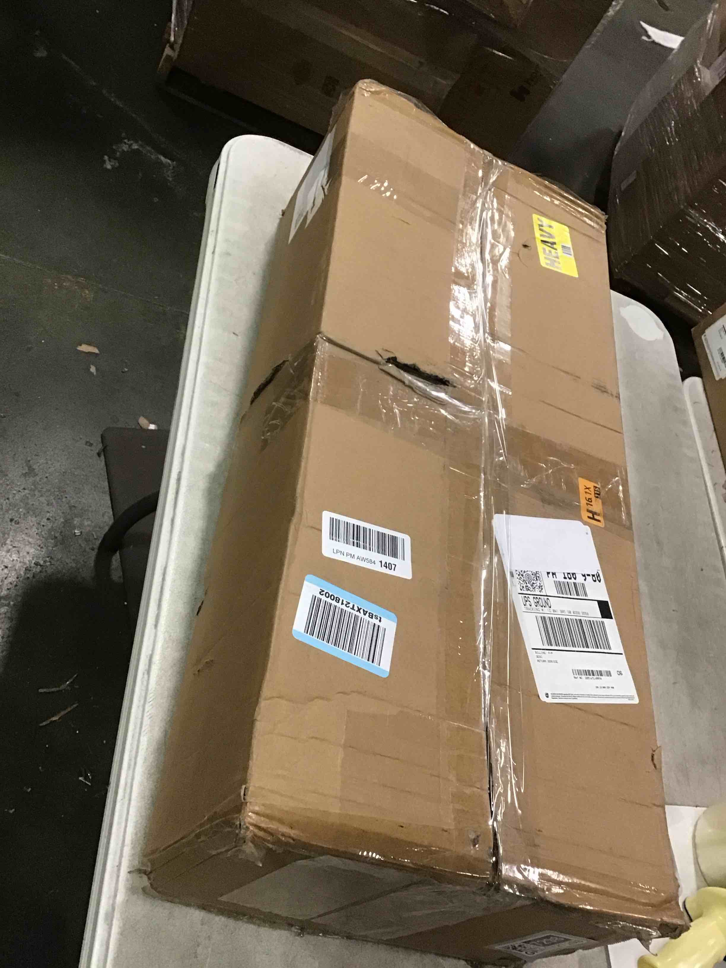 https://s3.amazonaws.com/lotting-images-prod/bidfta/GRA1727298_1733856553384.jpeg