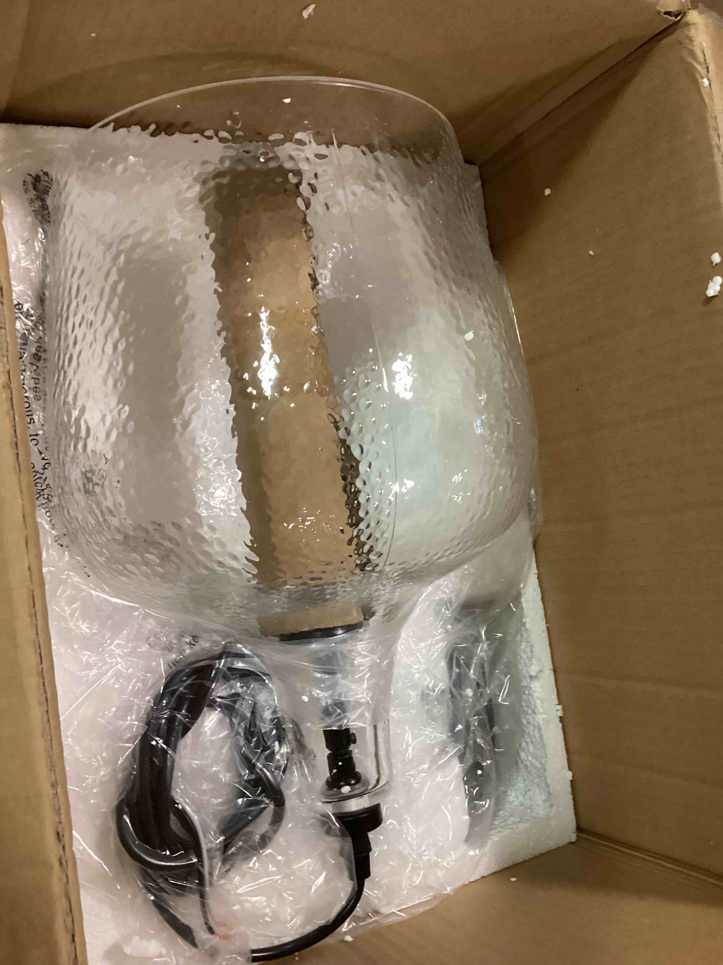 https://s3.amazonaws.com/lotting-images-prod/bidfta/GRA1727411_1733931188354.jpeg