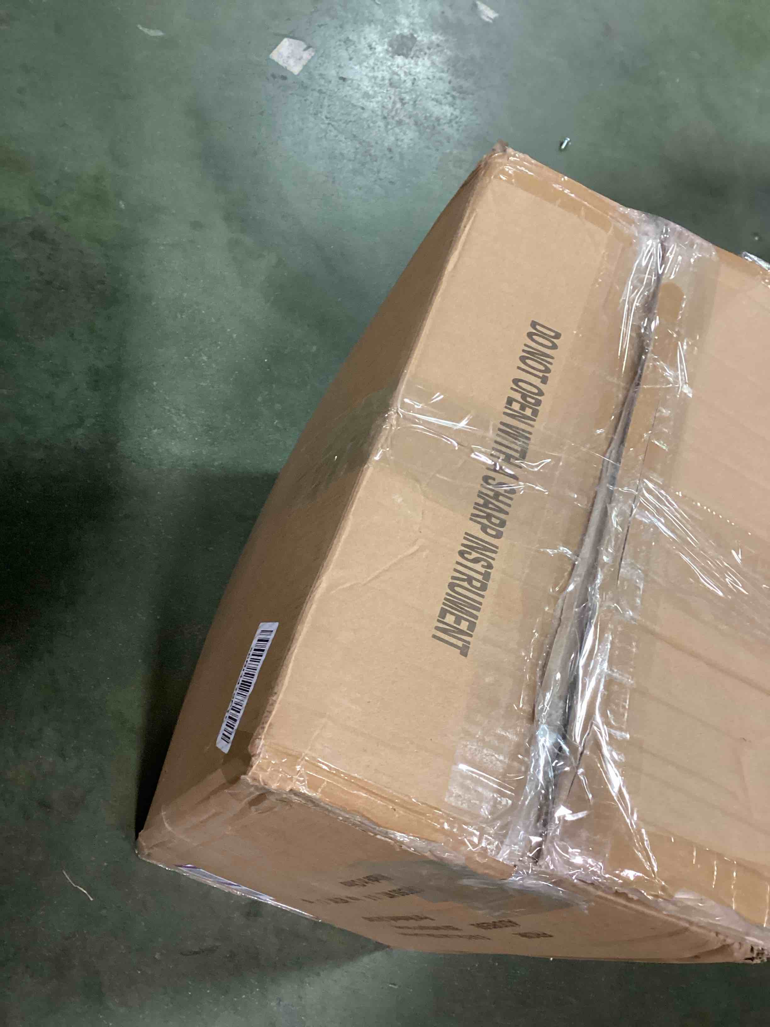 https://s3.amazonaws.com/lotting-images-prod/bidfta/GRA1727762_1734032586463.jpeg