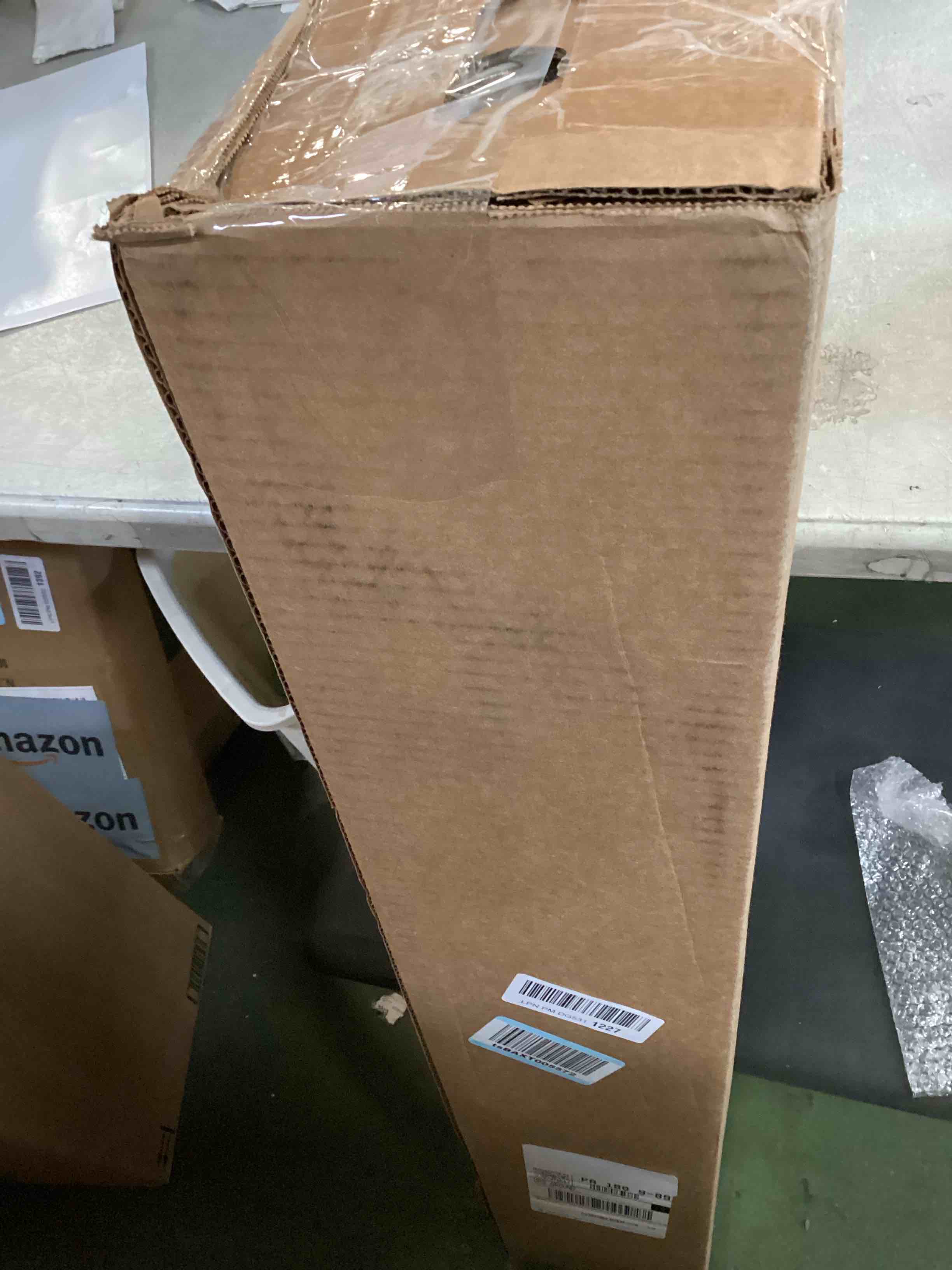 https://s3.amazonaws.com/lotting-images-prod/bidfta/GRA1728178_1734191098801.jpeg