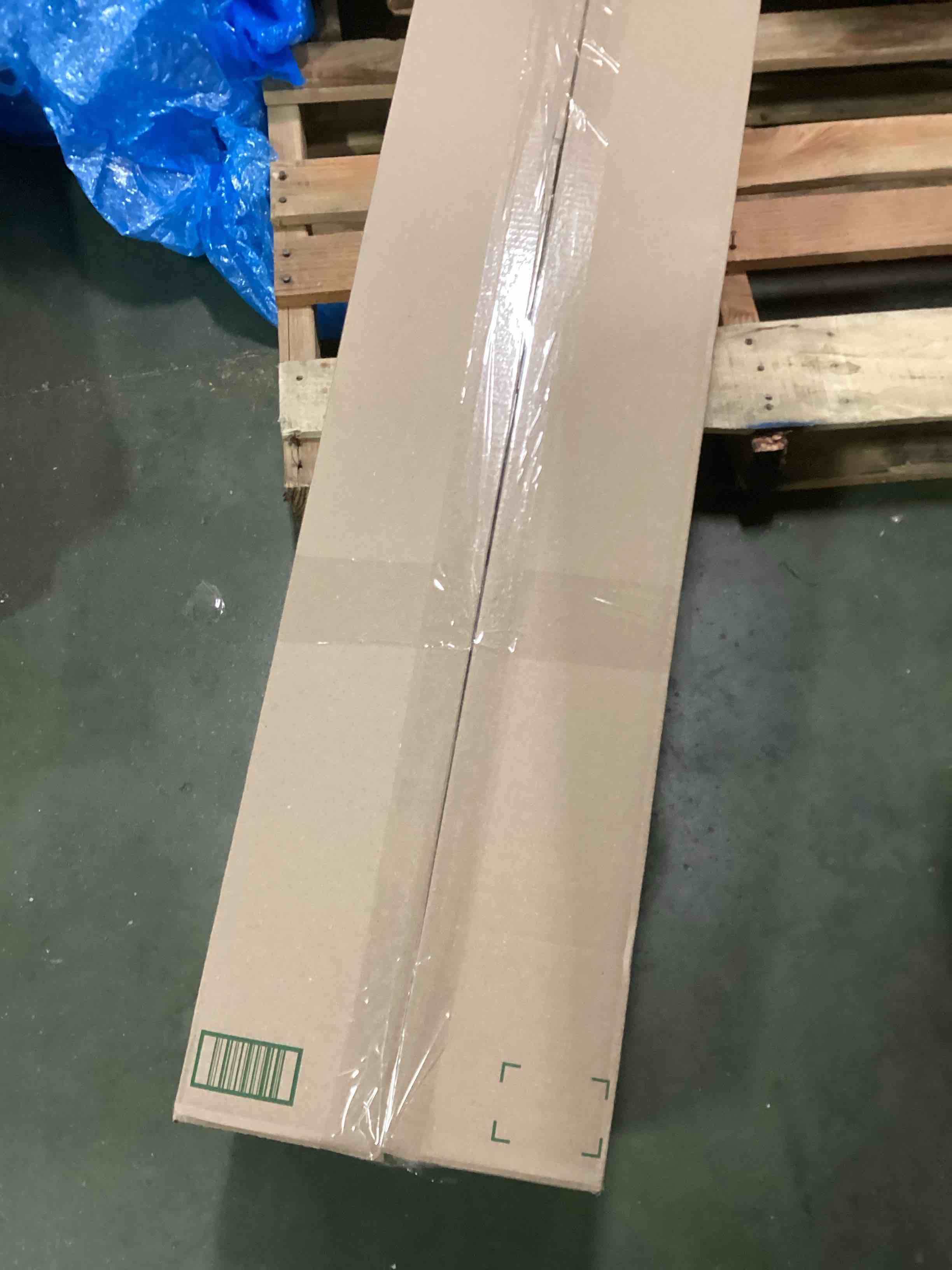 https://s3.amazonaws.com/lotting-images-prod/bidfta/GRA1728537_1734370494847.jpeg