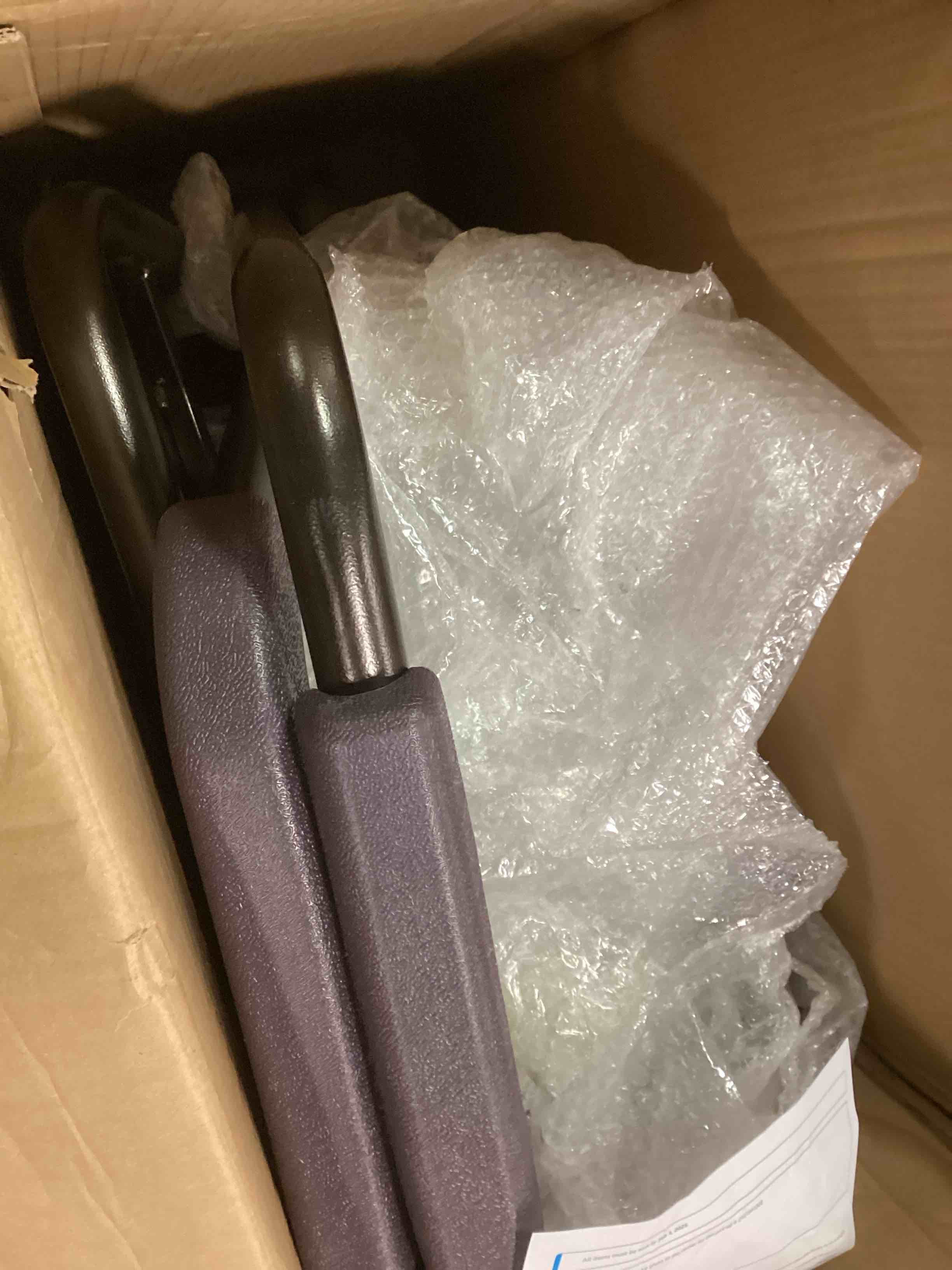 https://s3.amazonaws.com/lotting-images-prod/bidfta/GRA1728592_1734378060253.jpeg