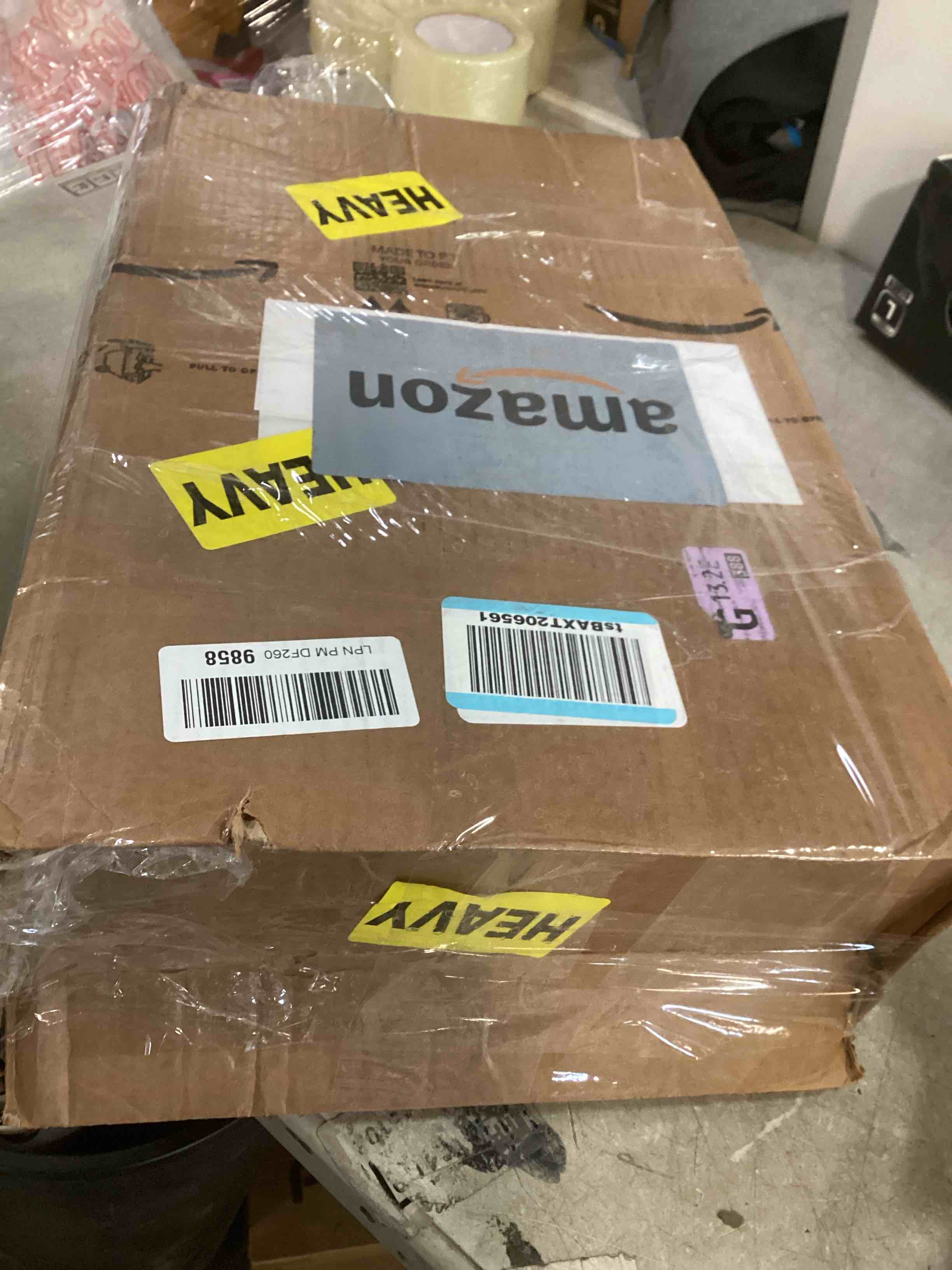 https://s3.amazonaws.com/lotting-images-prod/bidfta/GRA1733761_1734187926506.jpeg