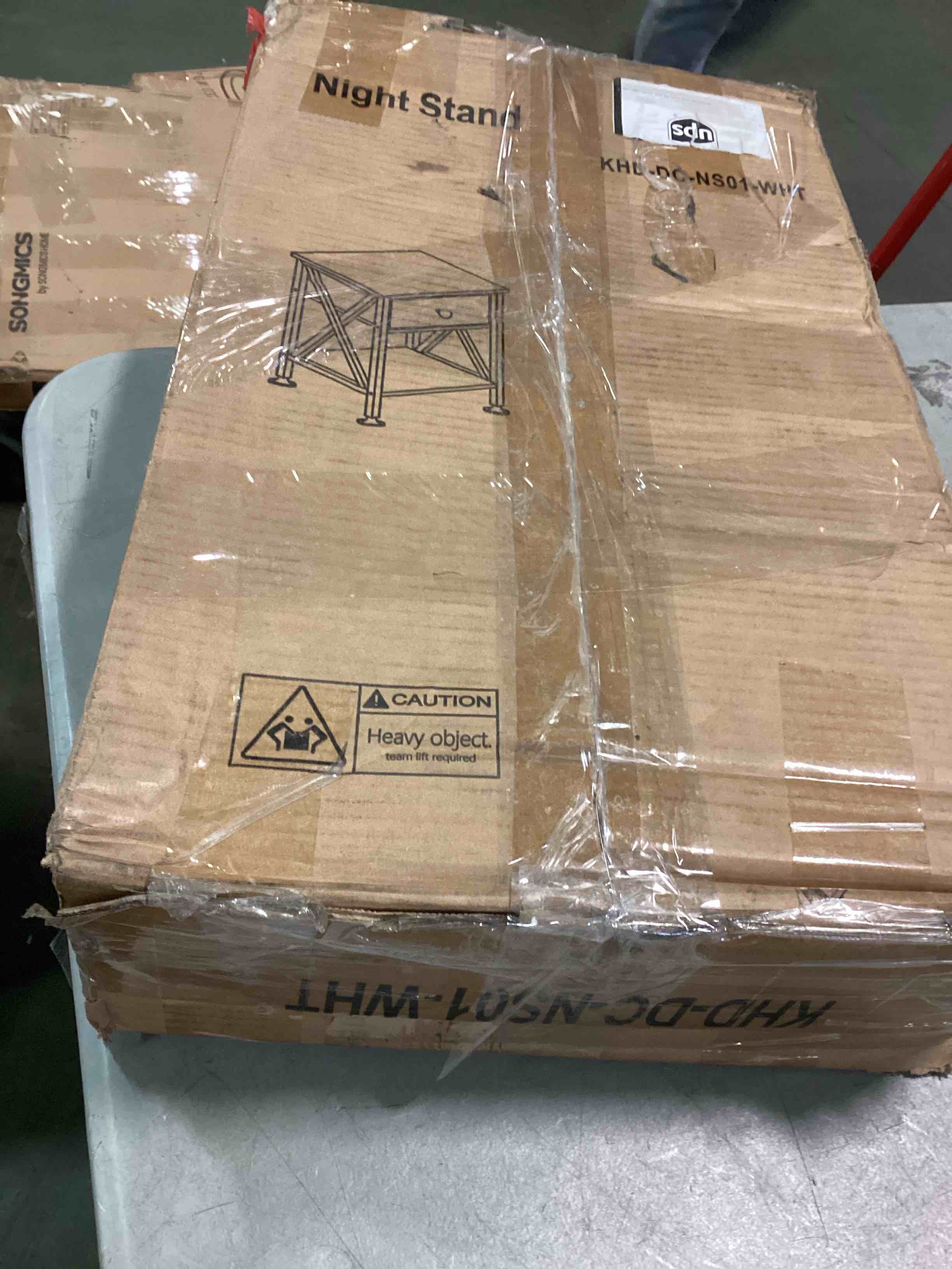 https://s3.amazonaws.com/lotting-images-prod/bidfta/GRA1734090_1734465886009.jpeg