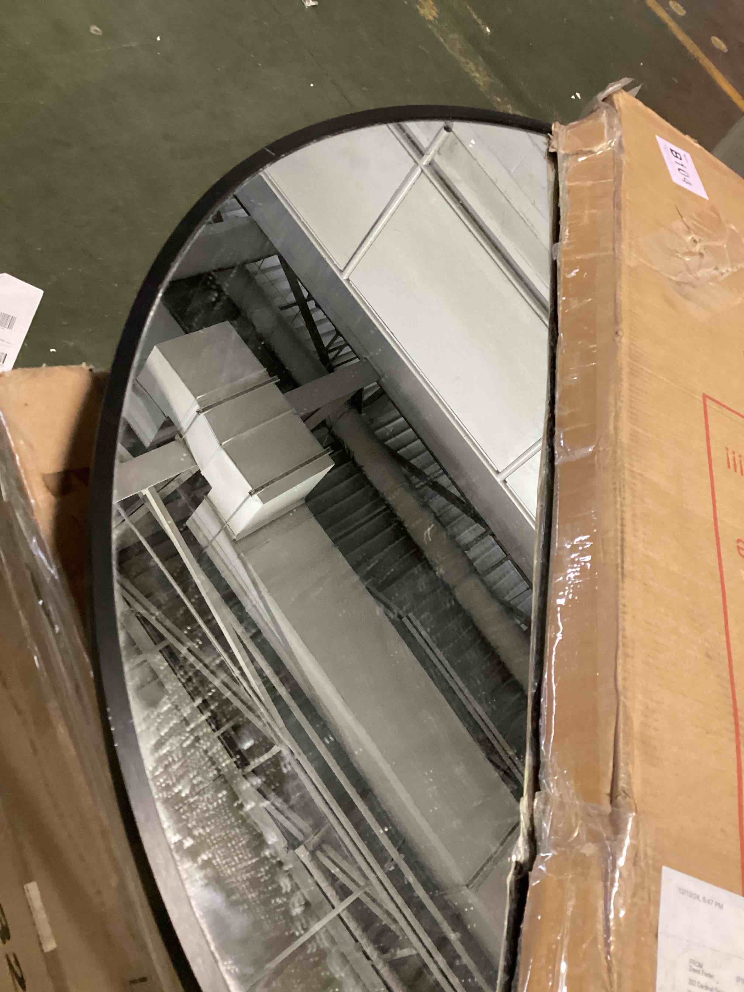 https://s3.amazonaws.com/lotting-images-prod/bidfta/GRA1734729_1735055987353.jpeg