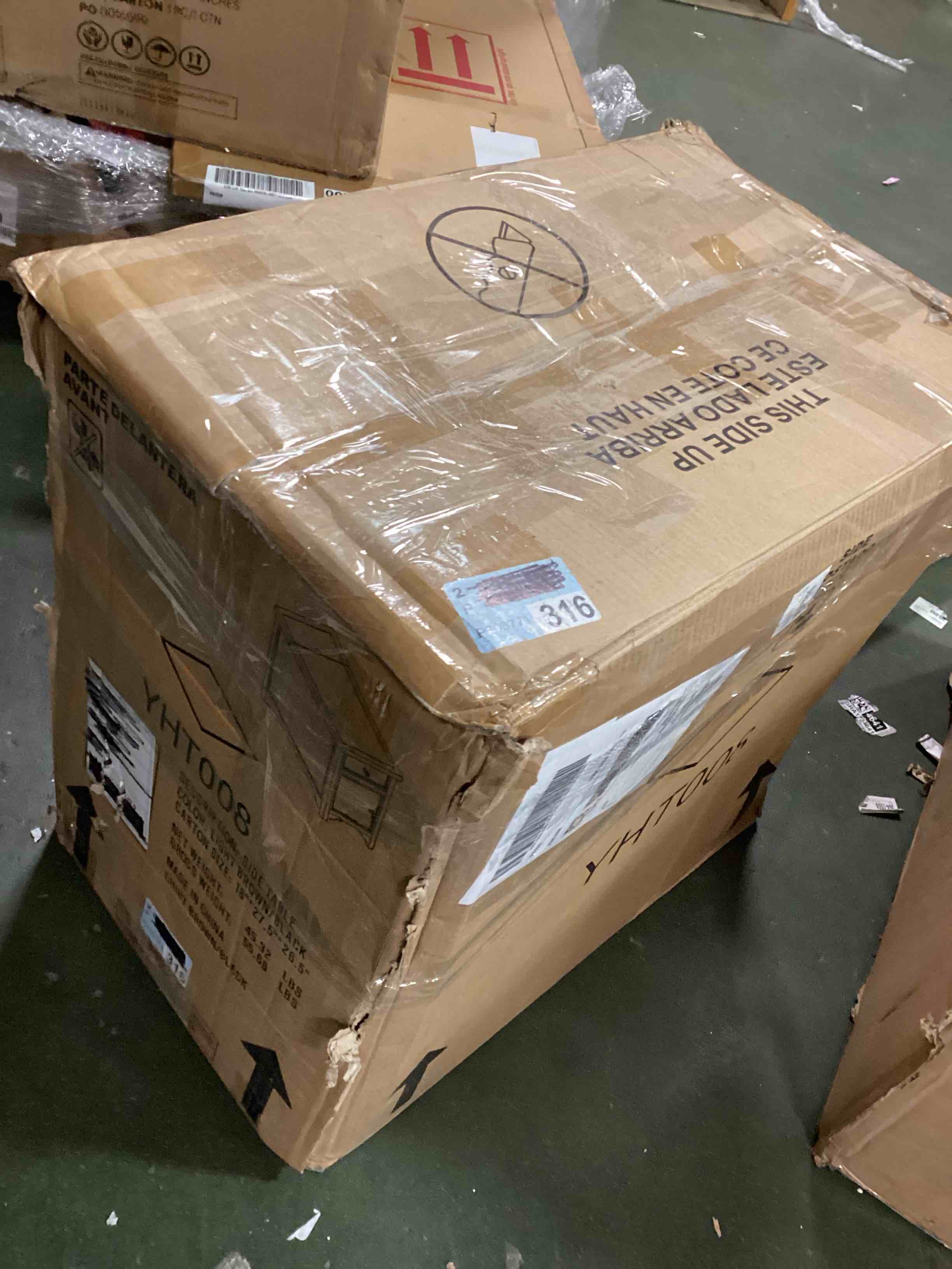 https://s3.amazonaws.com/lotting-images-prod/bidfta/GRA1734766_1735045759188.jpeg