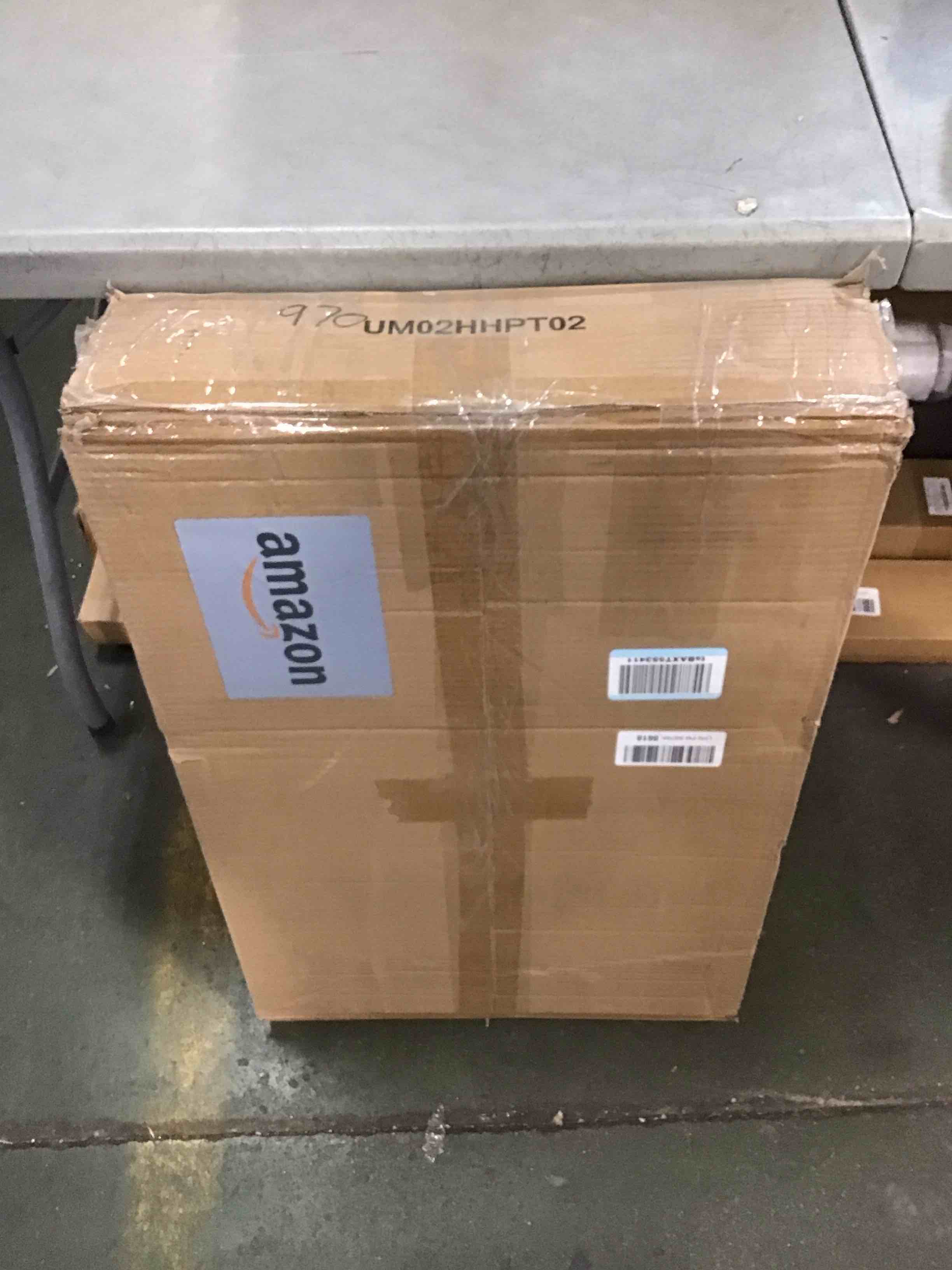 https://s3.amazonaws.com/lotting-images-prod/bidfta/GRA1735151_1733760453872.jpeg