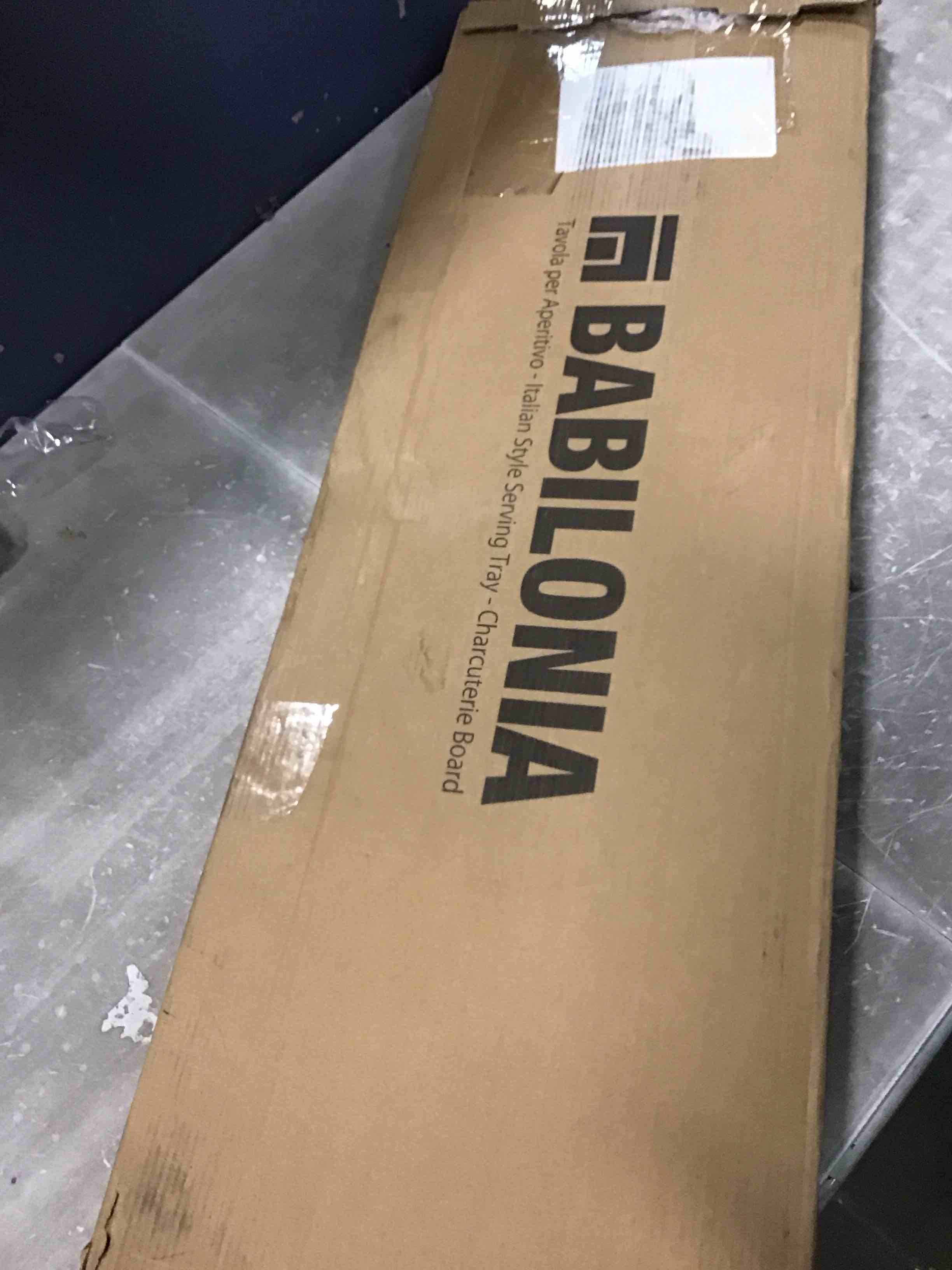 https://s3.amazonaws.com/lotting-images-prod/bidfta/GRA1735385_1733840458580.jpeg