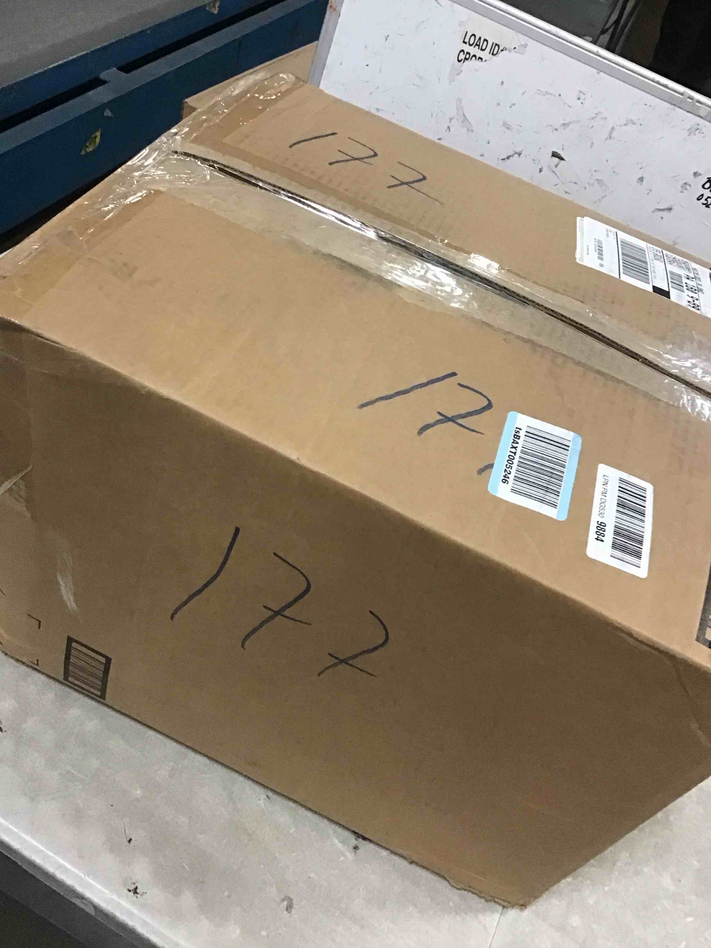 https://s3.amazonaws.com/lotting-images-prod/bidfta/GRA1735614_1733923746484.jpeg