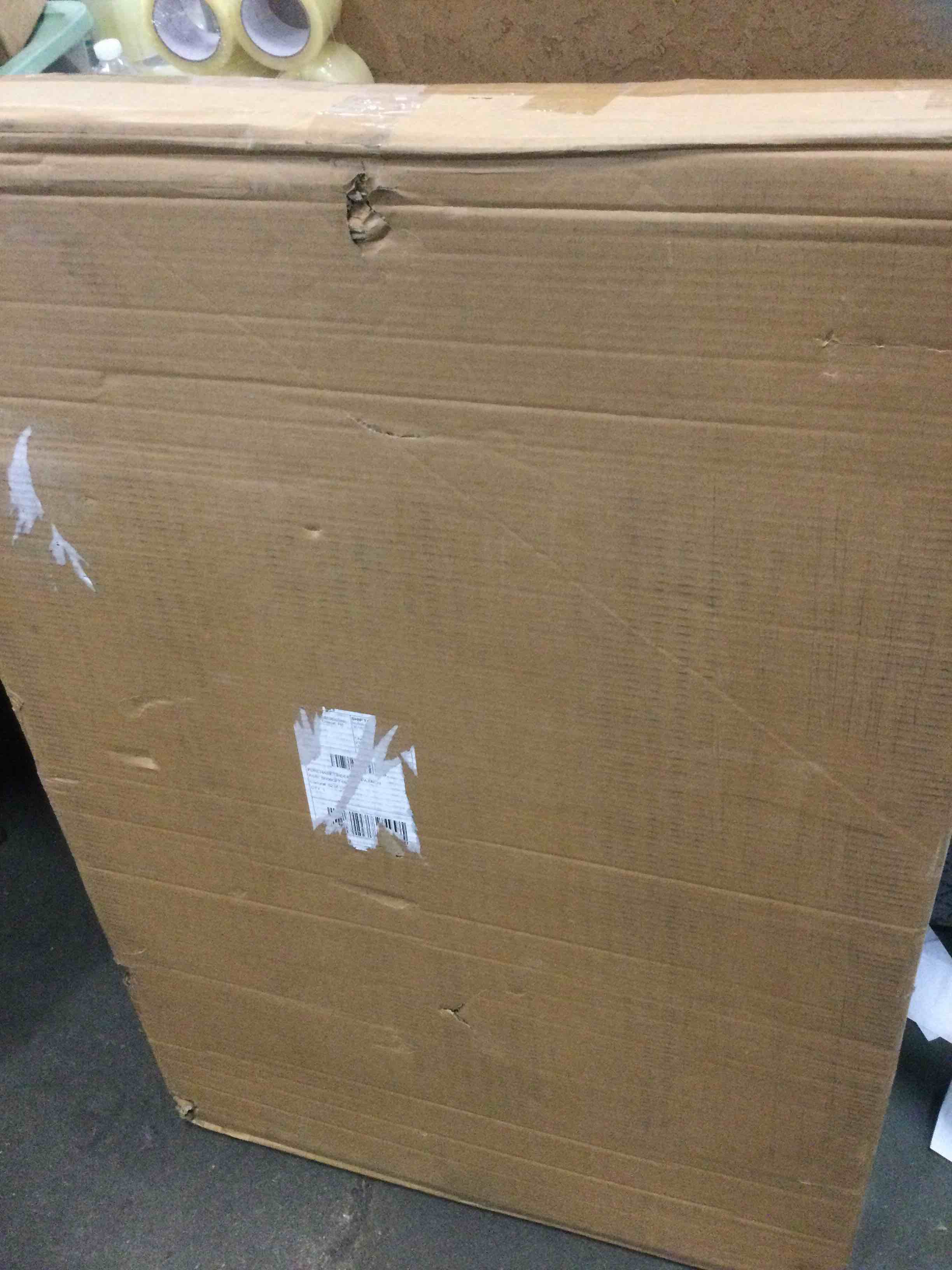 https://s3.amazonaws.com/lotting-images-prod/bidfta/GRA1736184_1734012765546.jpeg