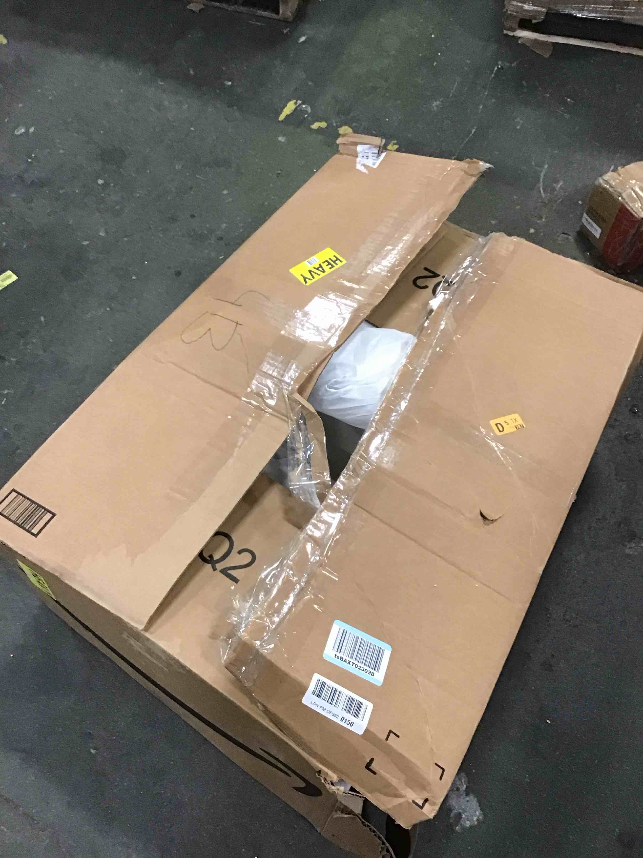 https://s3.amazonaws.com/lotting-images-prod/bidfta/GRA1737010_1734353487591.jpeg
