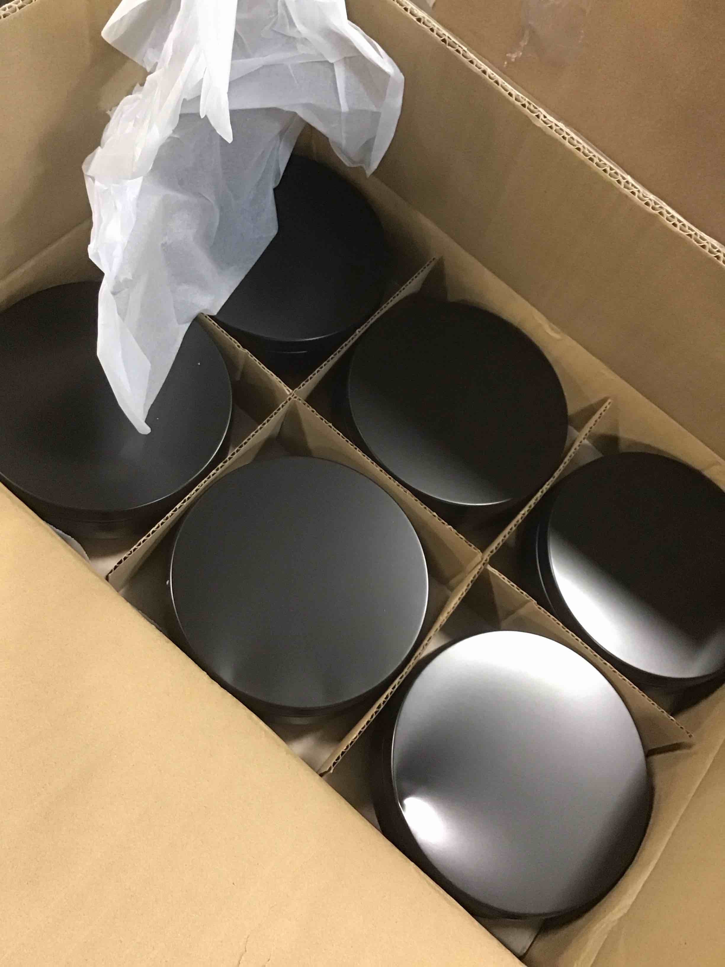 https://s3.amazonaws.com/lotting-images-prod/bidfta/GRA1737277_1734381356277.jpeg
