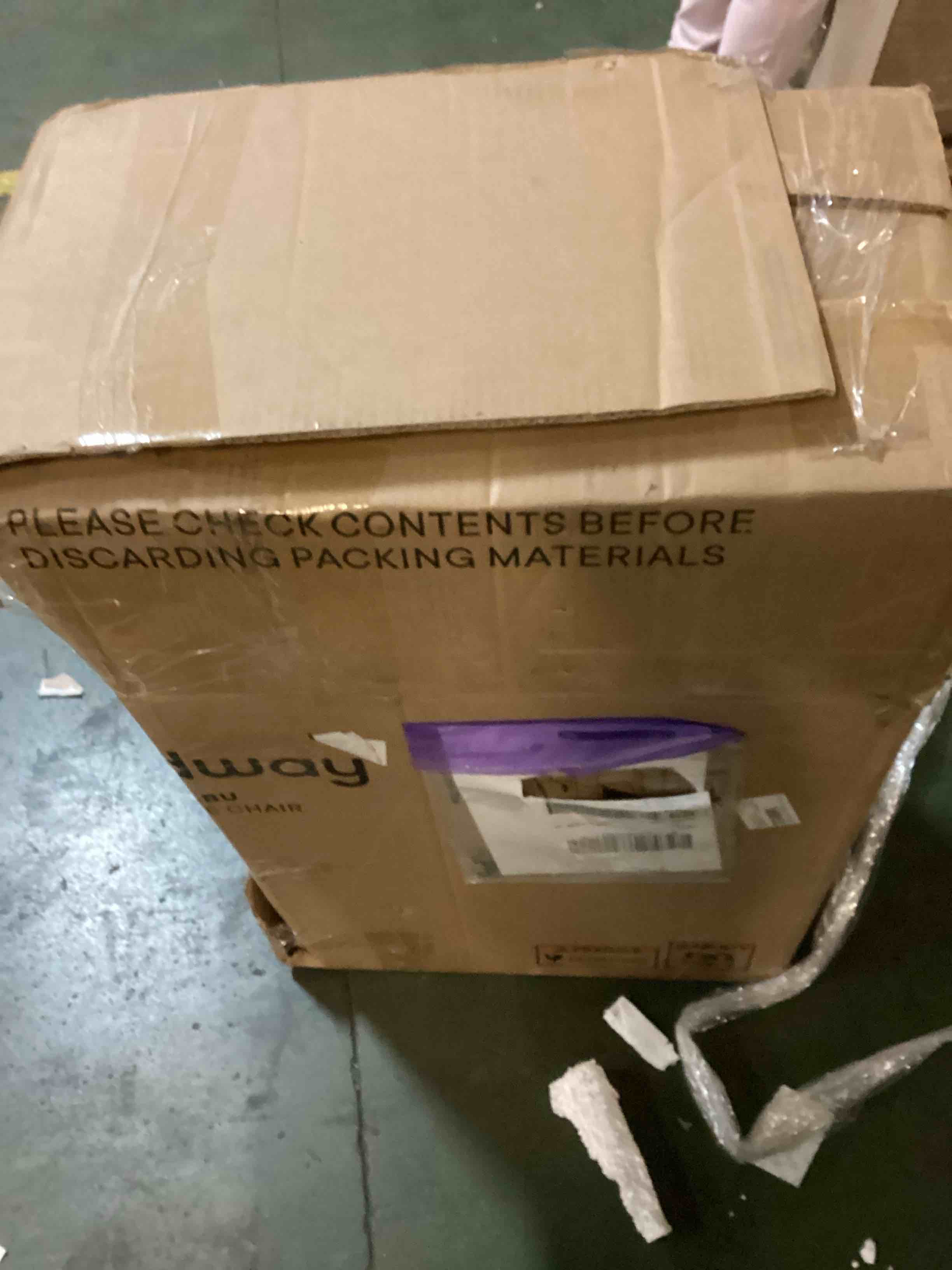 https://s3.amazonaws.com/lotting-images-prod/bidfta/GRA1741283_1732945832518.jpeg
