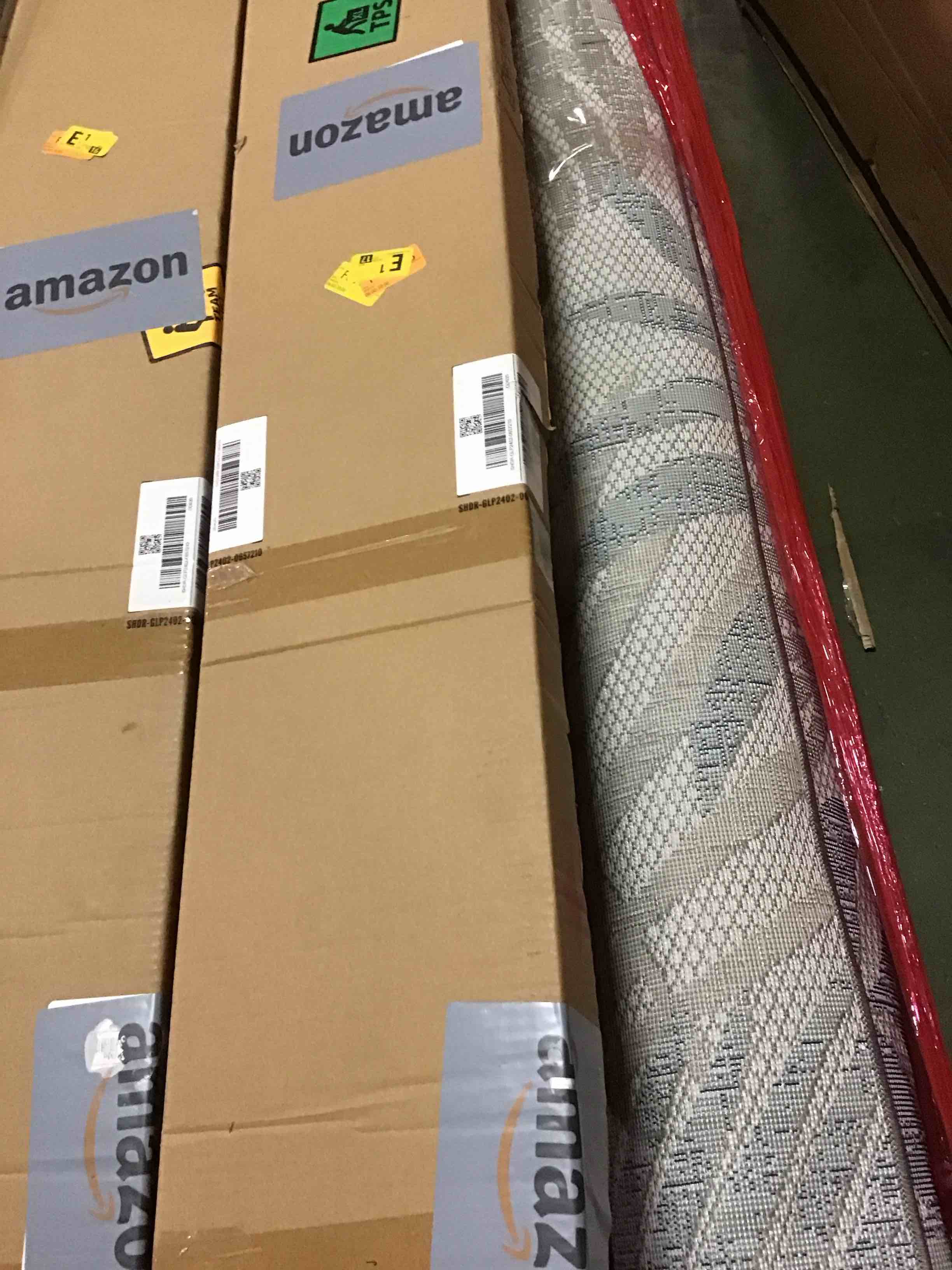https://s3.amazonaws.com/lotting-images-prod/bidfta/GRA1742330_1733869966597.jpeg