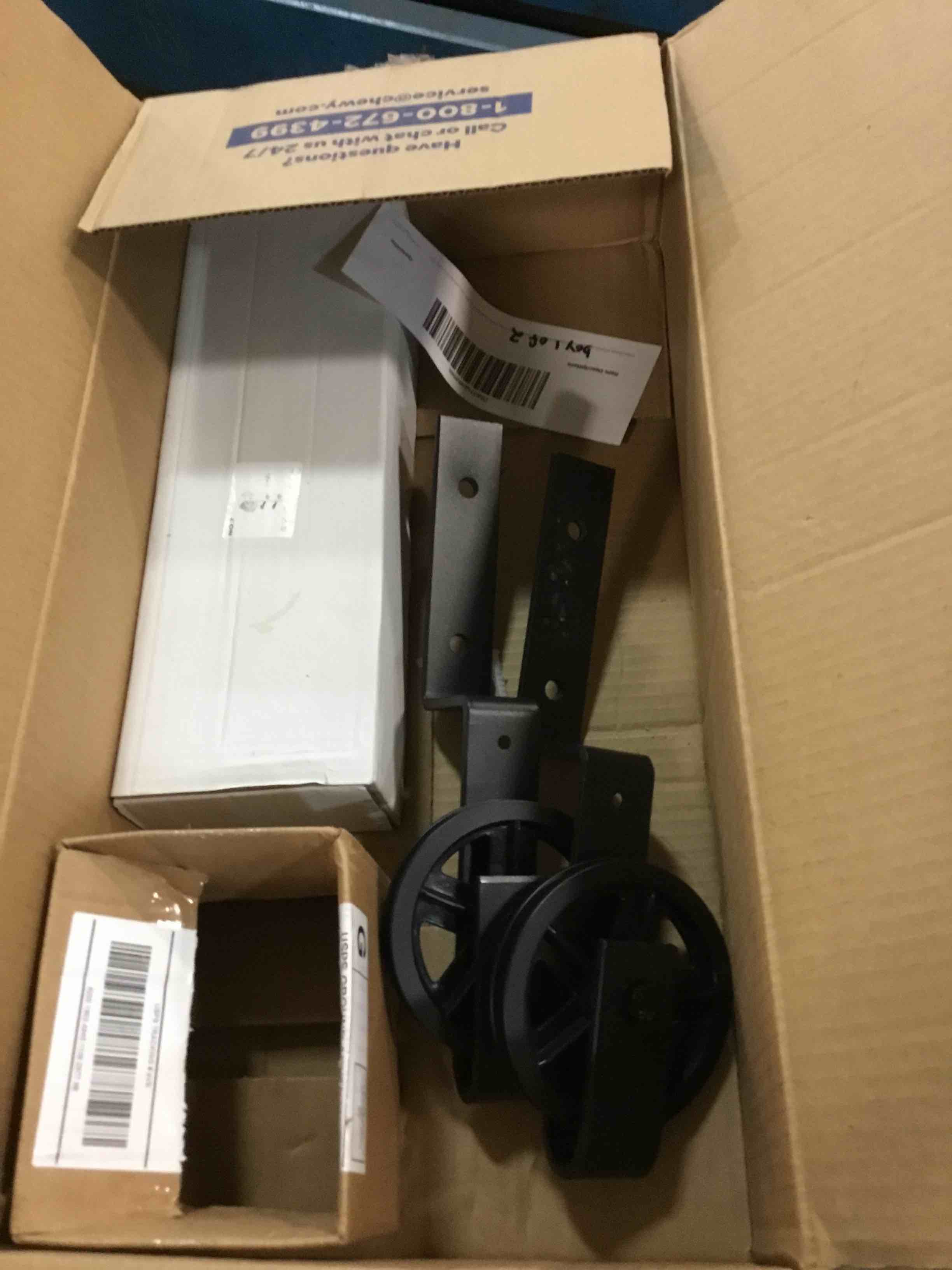 https://s3.amazonaws.com/lotting-images-prod/bidfta/GRA1742542_1733966952513.jpeg