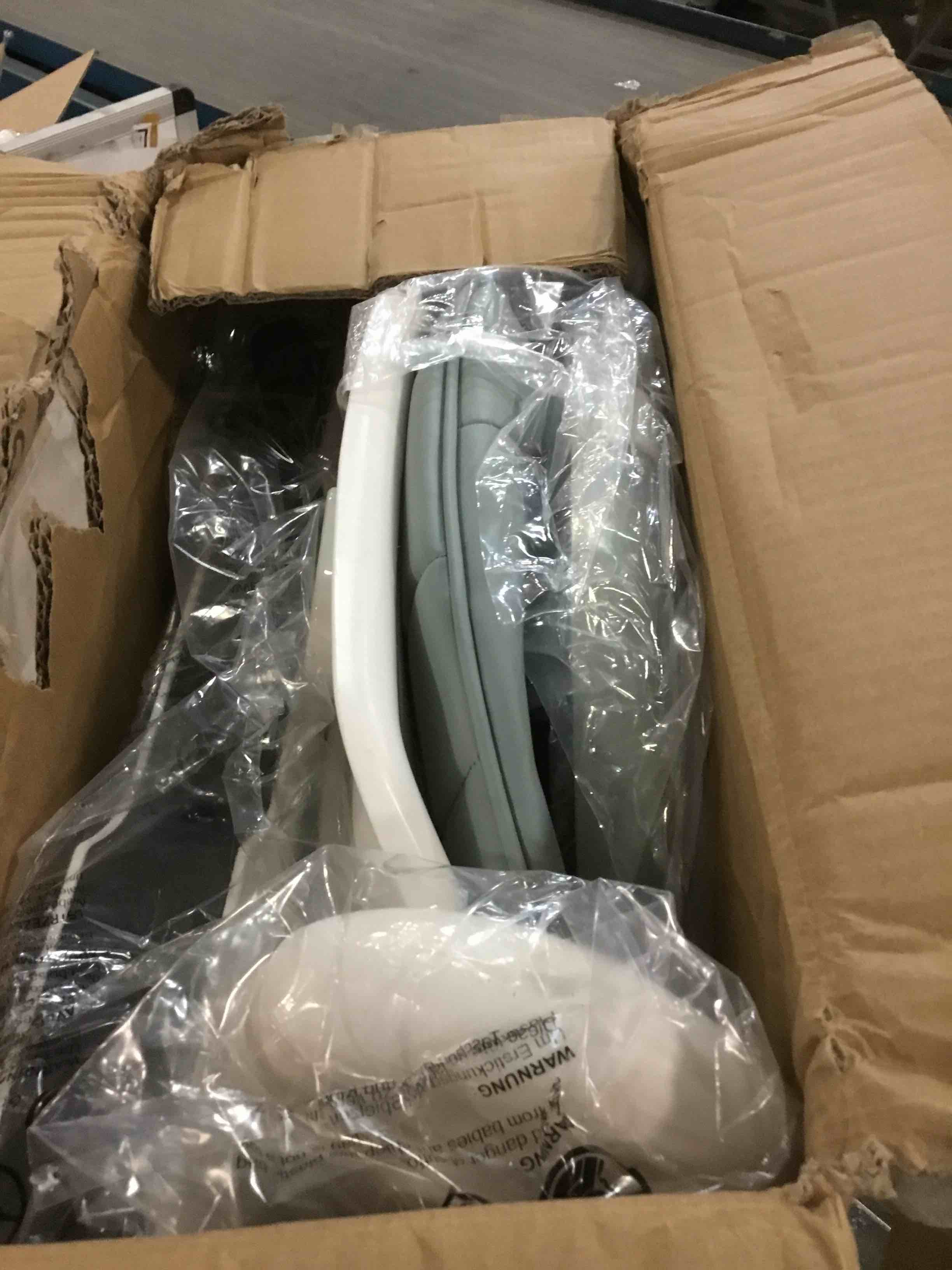 https://s3.amazonaws.com/lotting-images-prod/bidfta/GRA1742596_1733977265137.jpeg