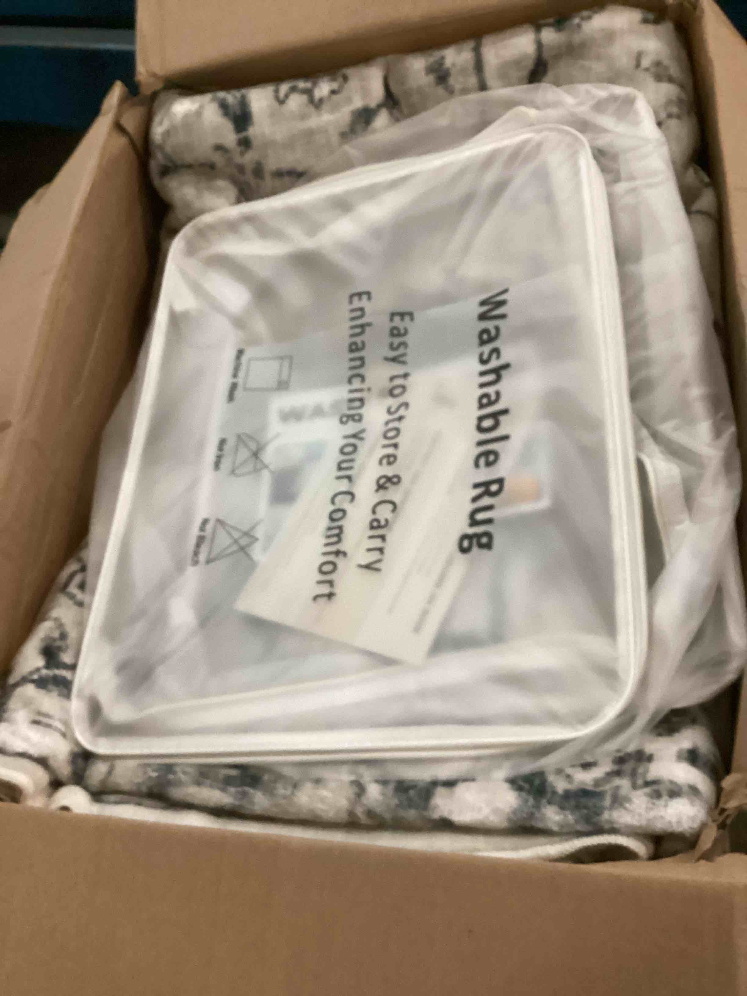 https://s3.amazonaws.com/lotting-images-prod/bidfta/GRA1743295_1734481109264.jpeg