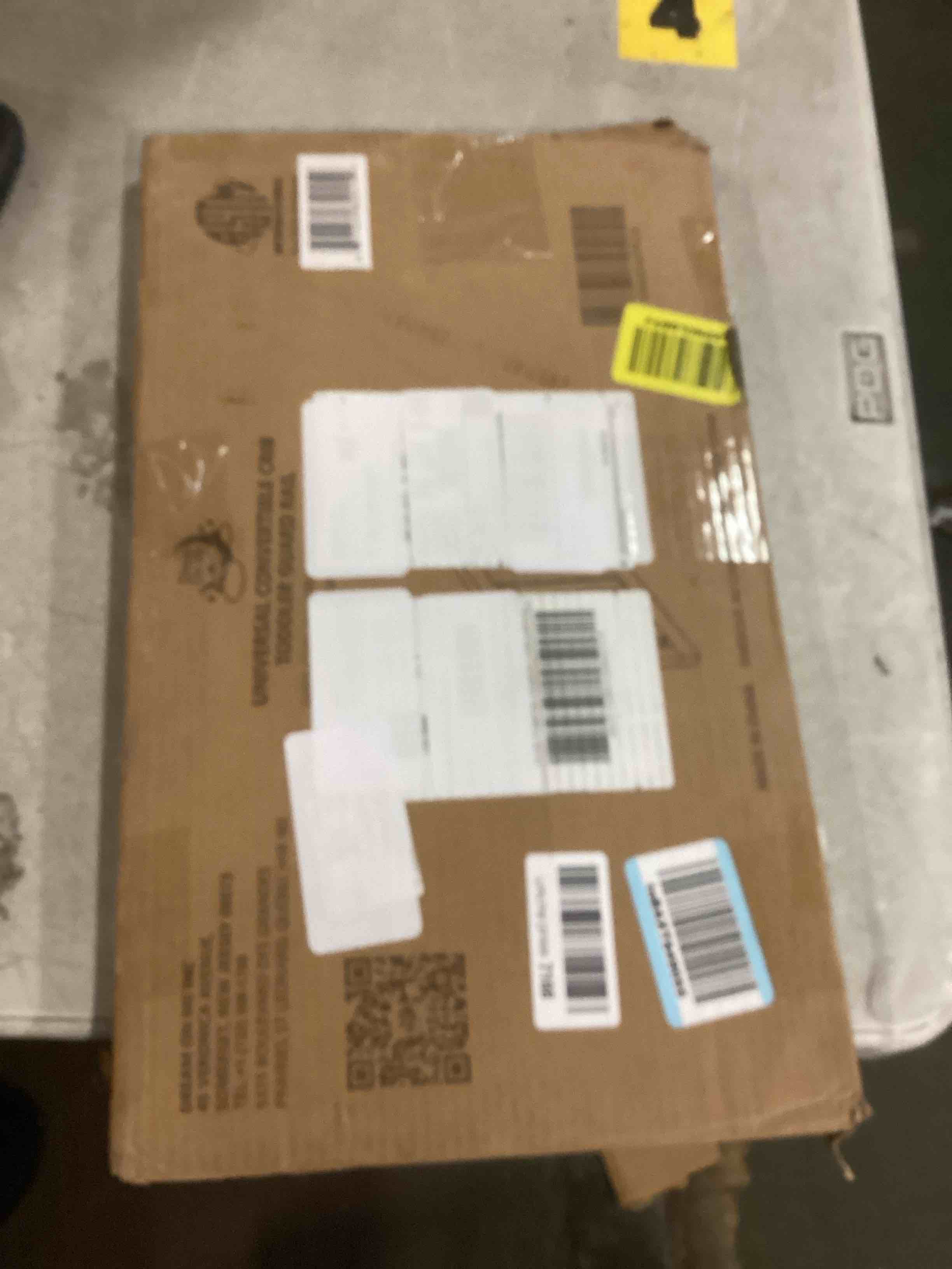 https://s3.amazonaws.com/lotting-images-prod/bidfta/GRA1743445_1734500842483.jpeg