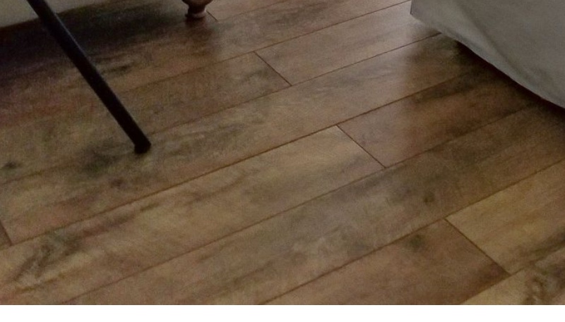 Select Surfaces Barnwood SpillDefense Laminate Flooring, 12.34 sq. ft. per box 29 Boxes for pick up 357.86 sq.ft you bid per sq.ft 
