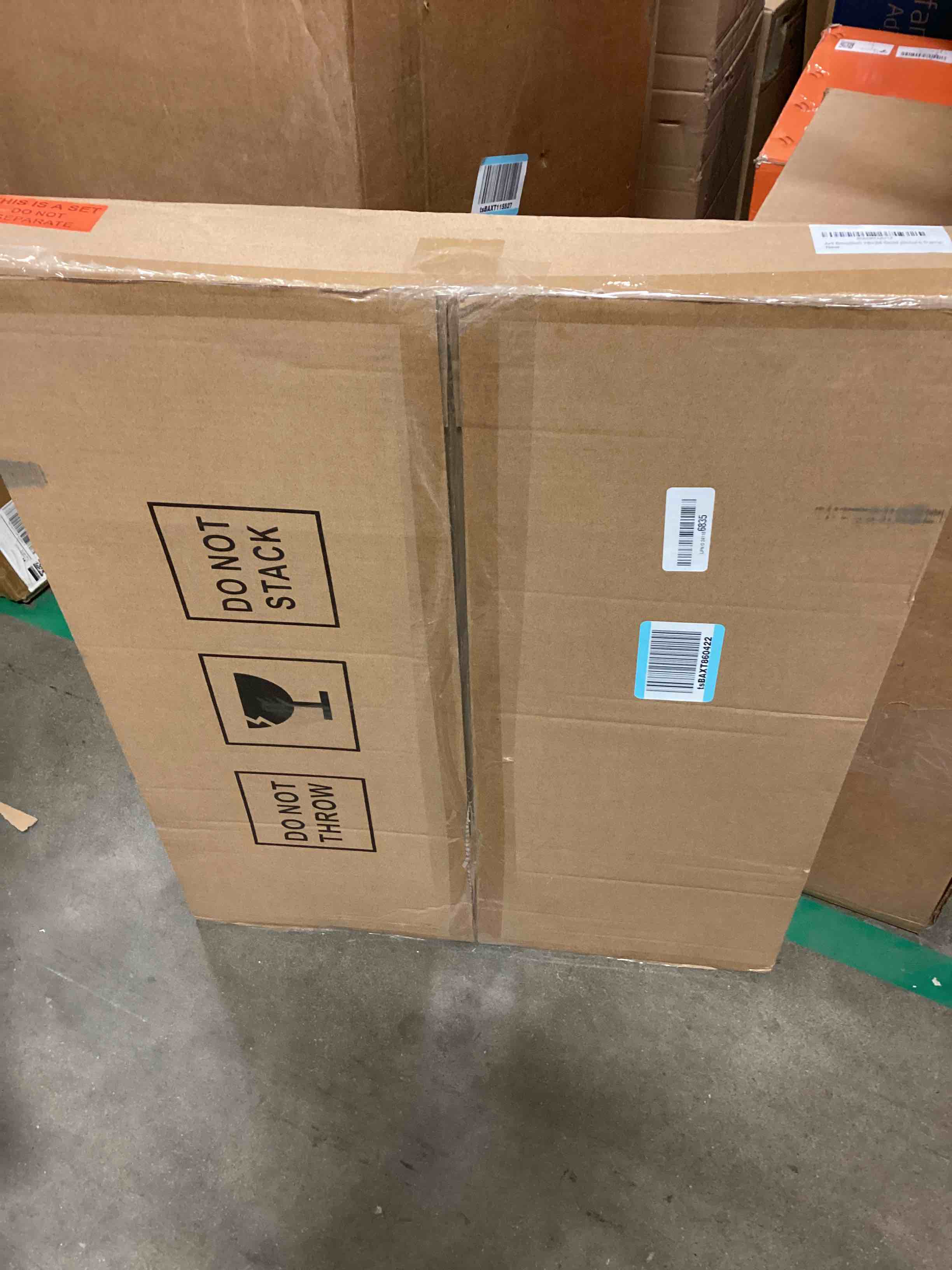 https://s3.amazonaws.com/lotting-images-prod/bidfta/GRA1751453_1745604133309.jpeg