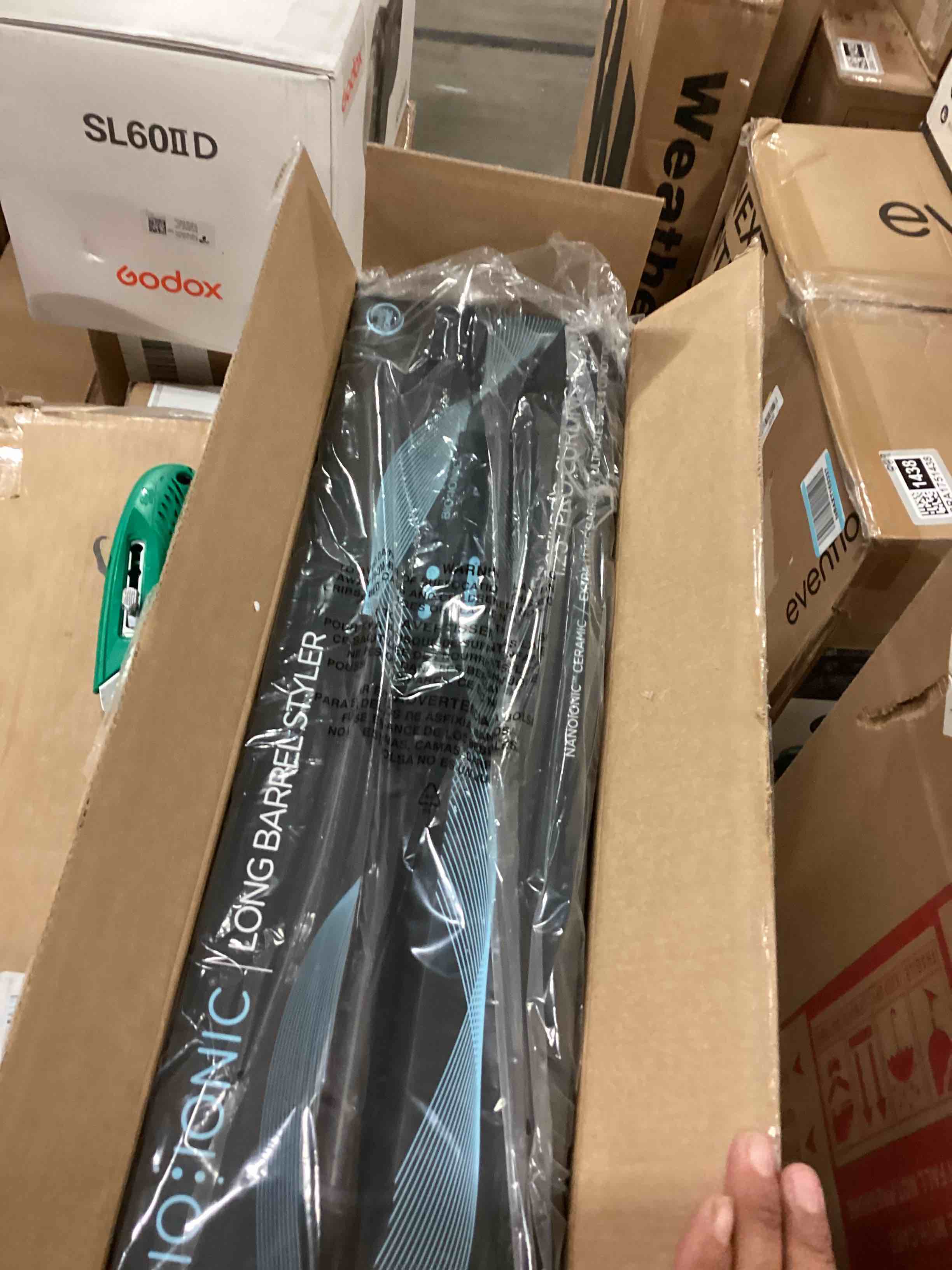 https://s3.amazonaws.com/lotting-images-prod/bidfta/GRA1751477_1745592486072.jpeg