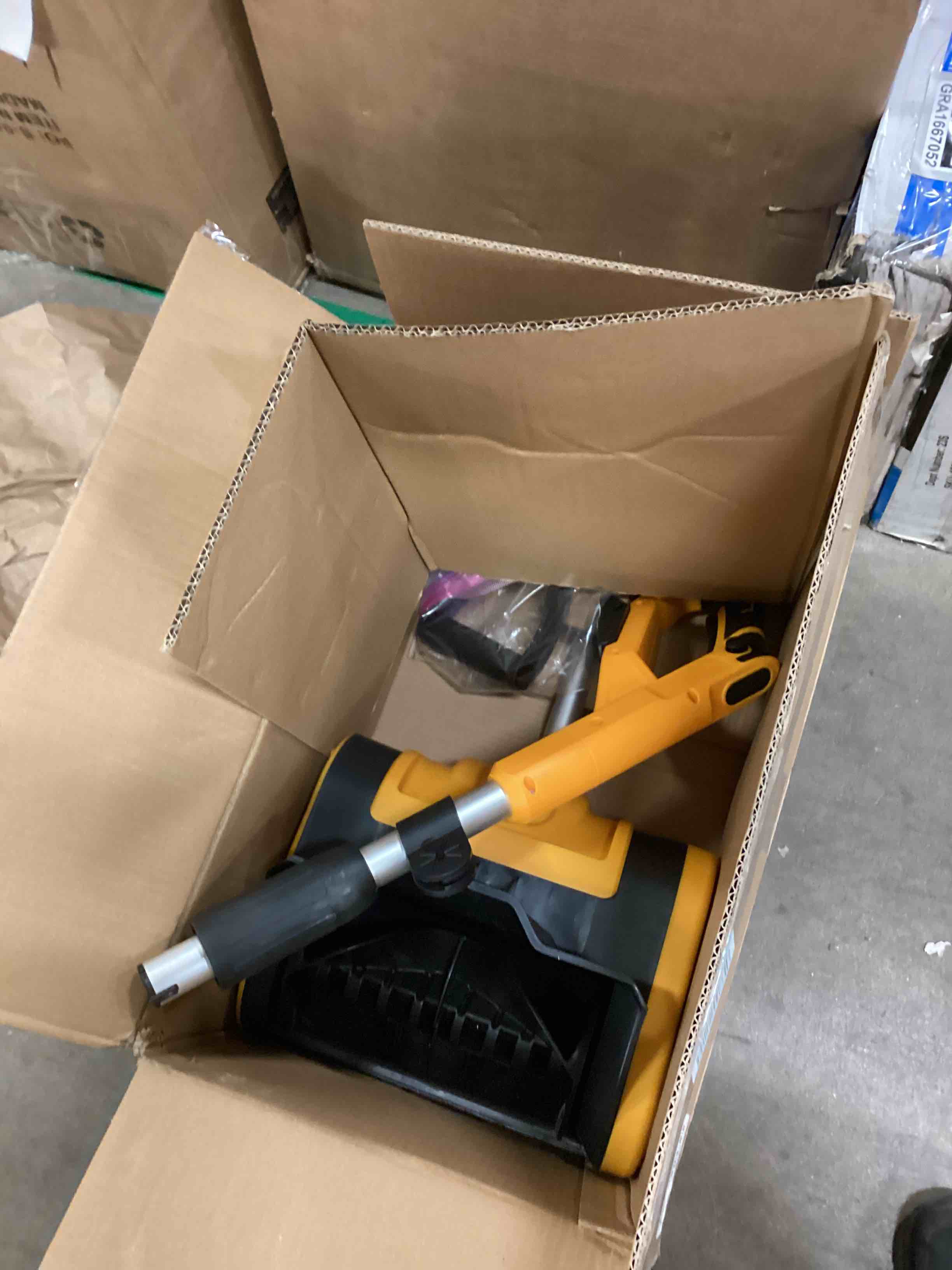 https://s3.amazonaws.com/lotting-images-prod/bidfta/GRA1751483_1745594545904.jpeg