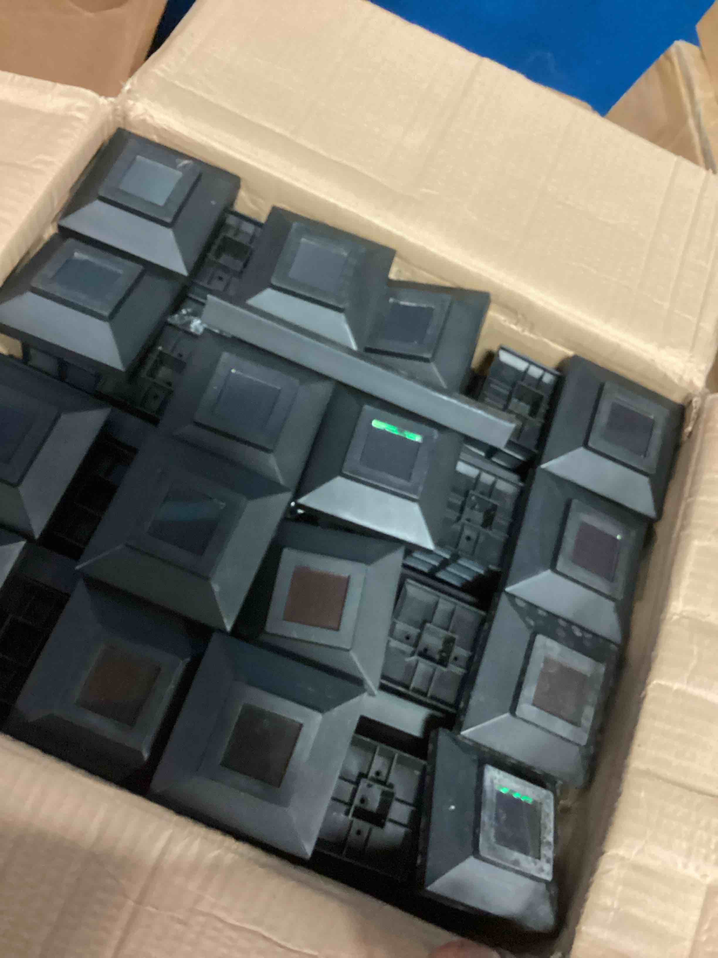 https://s3.amazonaws.com/lotting-images-prod/bidfta/GRA1751897_1746716996255.jpeg