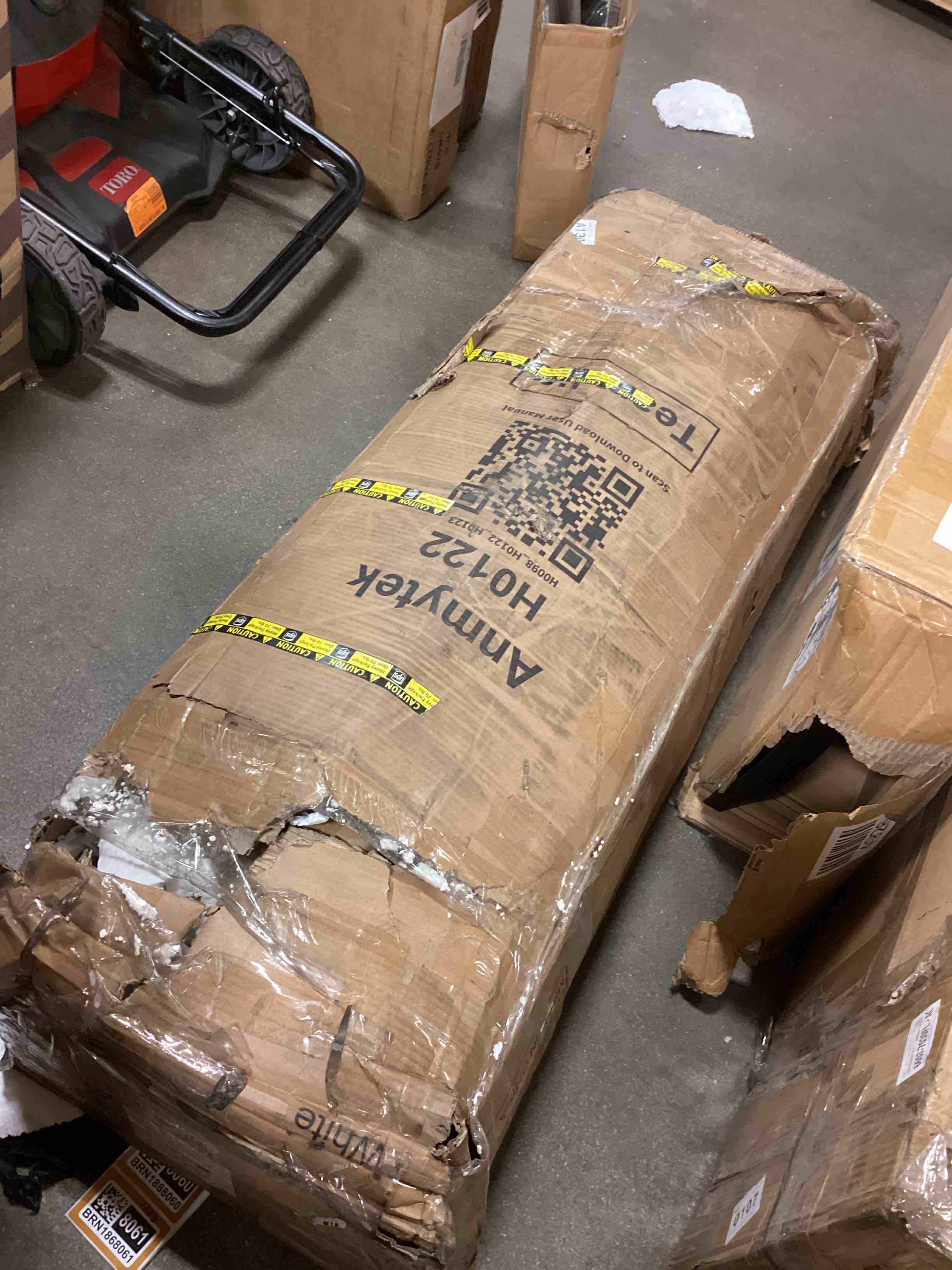 https://s3.amazonaws.com/lotting-images-prod/bidfta/GRA1752640_1750946448992.jpeg