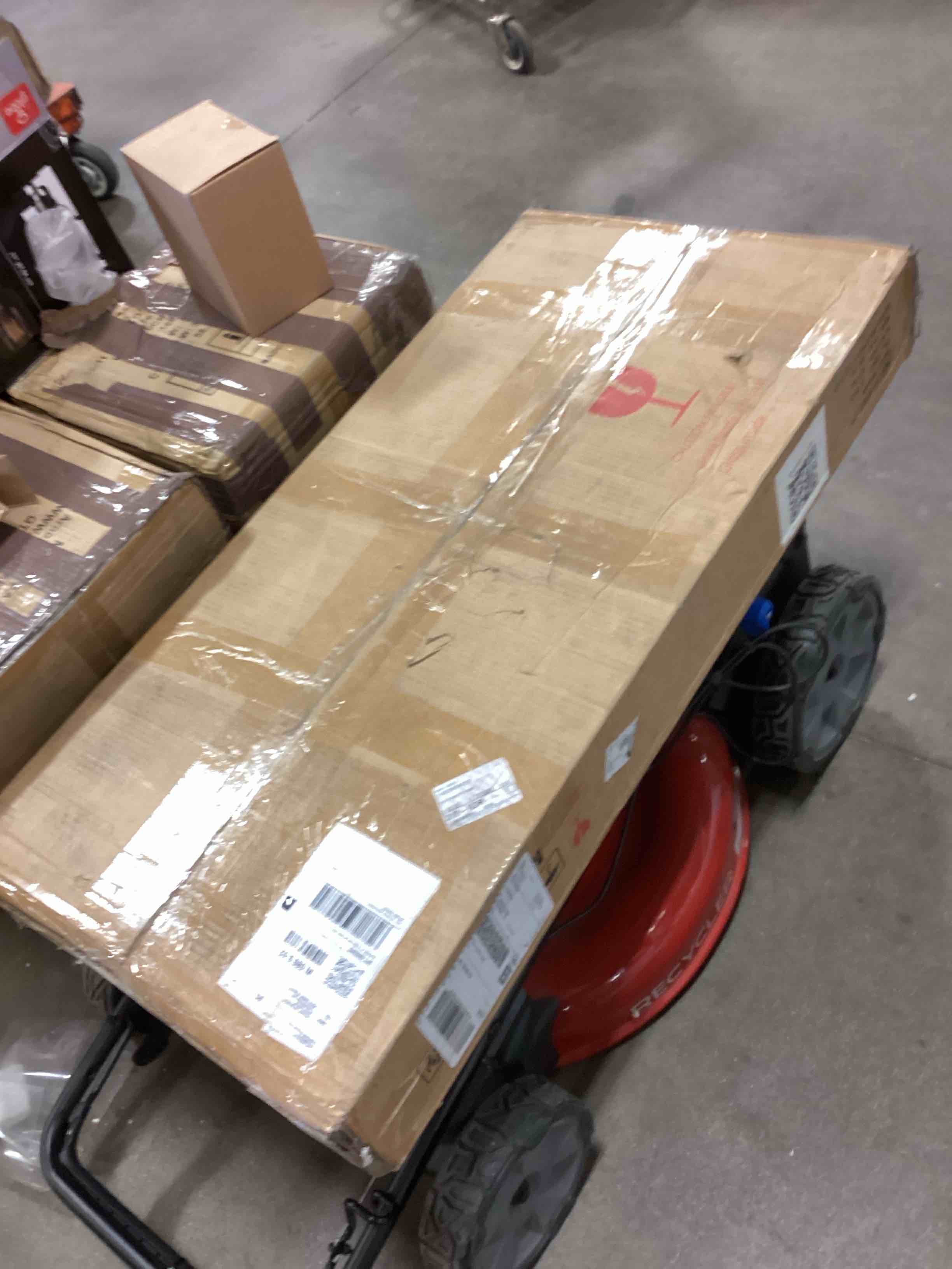 https://s3.amazonaws.com/lotting-images-prod/bidfta/GRA1752642_1750950579045.jpeg