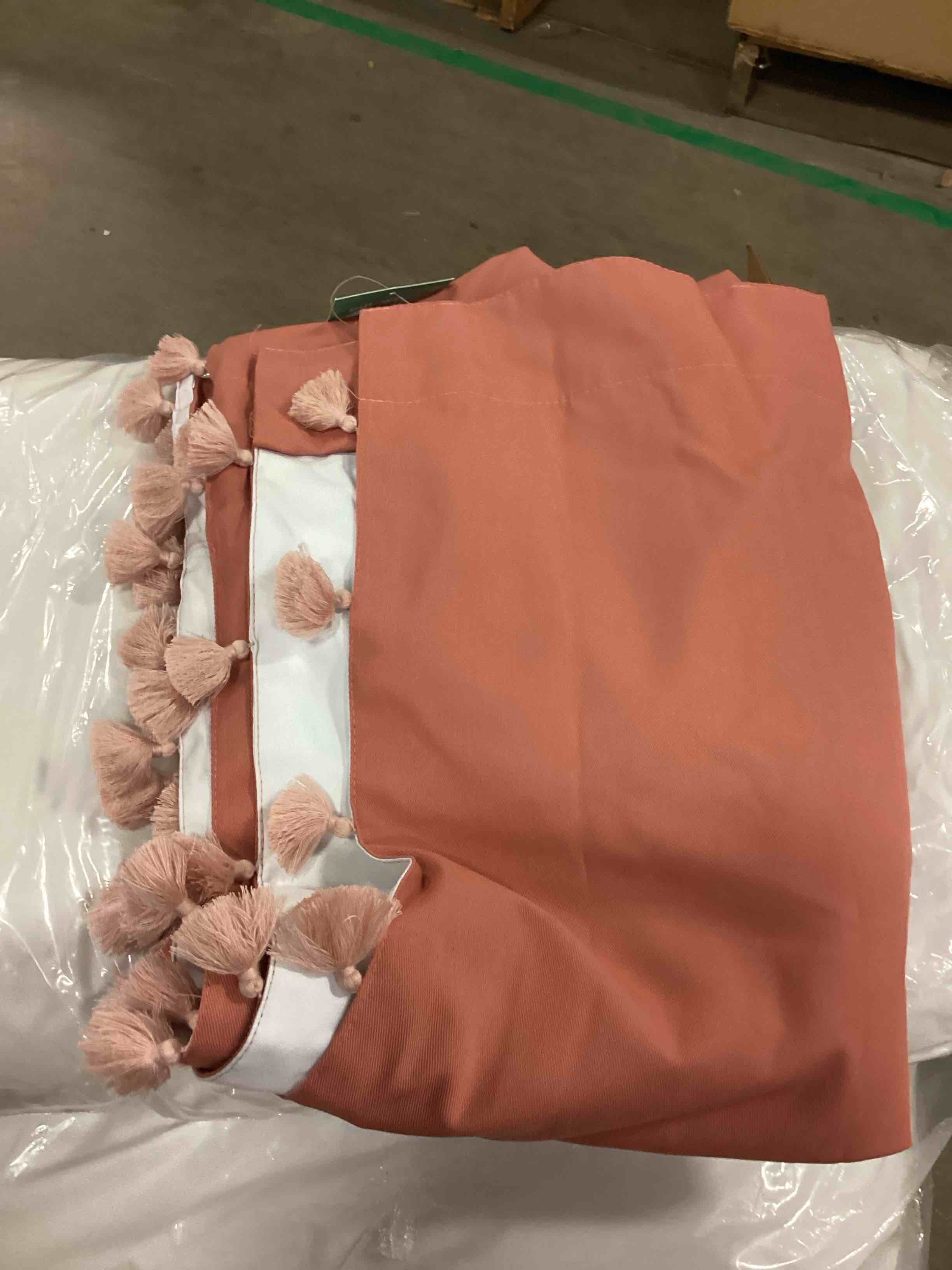 Curtain Salmon color 