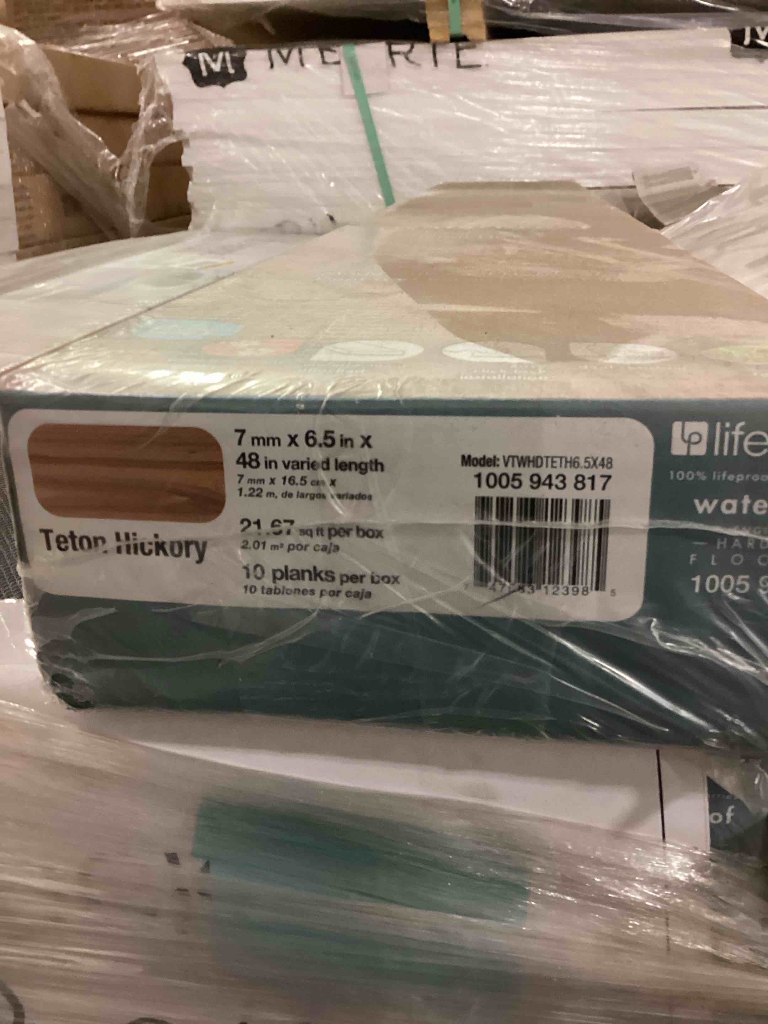 Lifeproof Flooring Teton Hickory 21.67,sq.ft per box 26 boxes for pick up 563.42 sq.ft total 