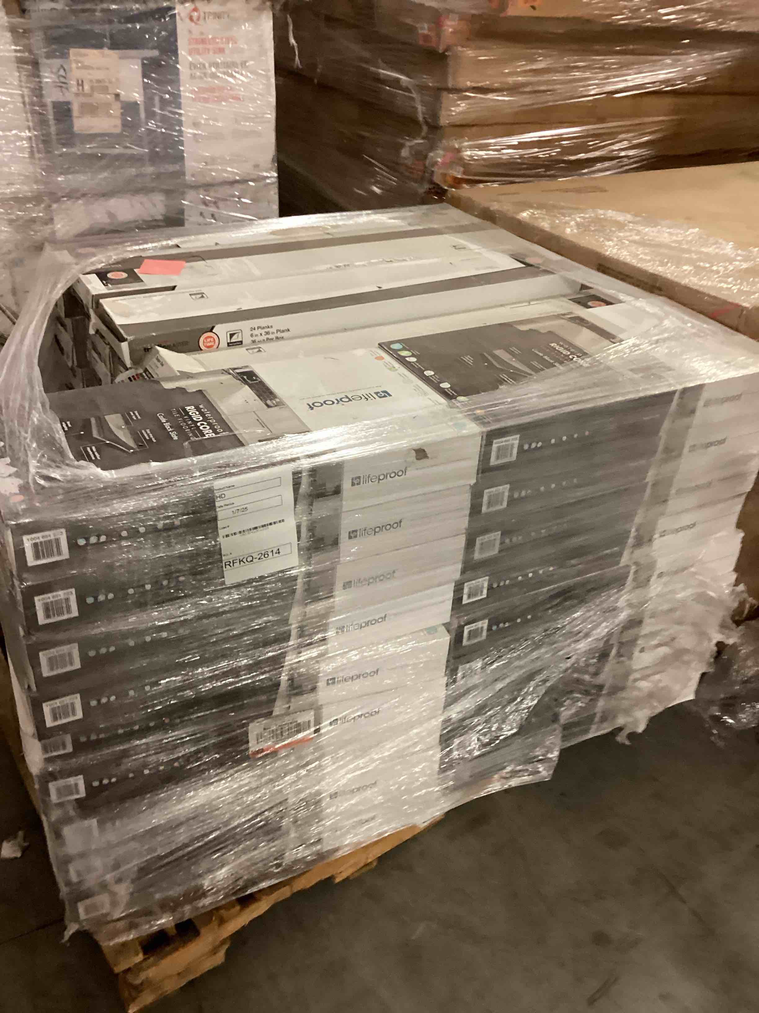 https://s3.amazonaws.com/lotting-images-prod/bidfta/GRA1752903_1752176792463.jpeg