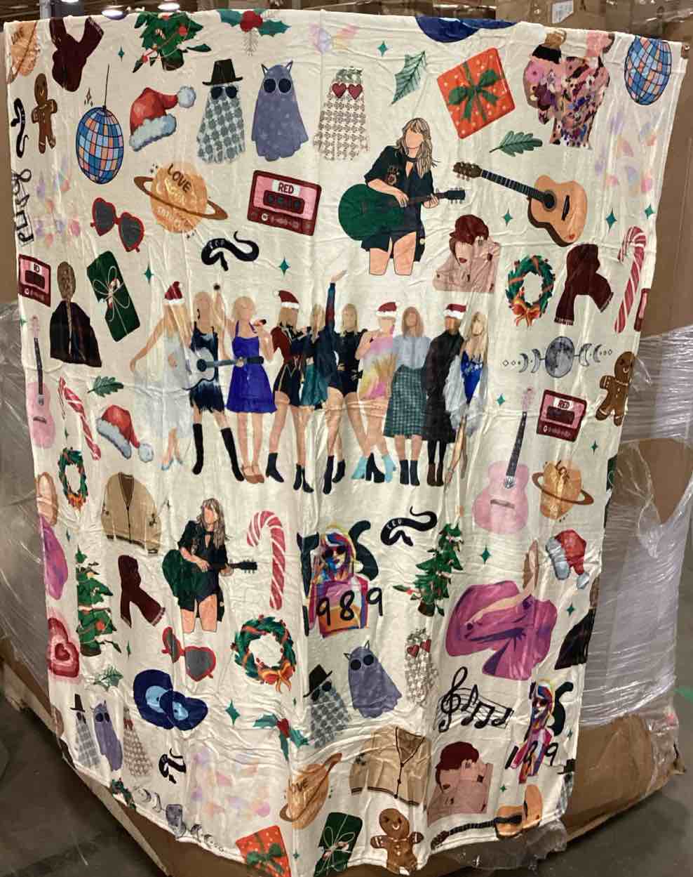 Taylor Swift Christmas Blanket 