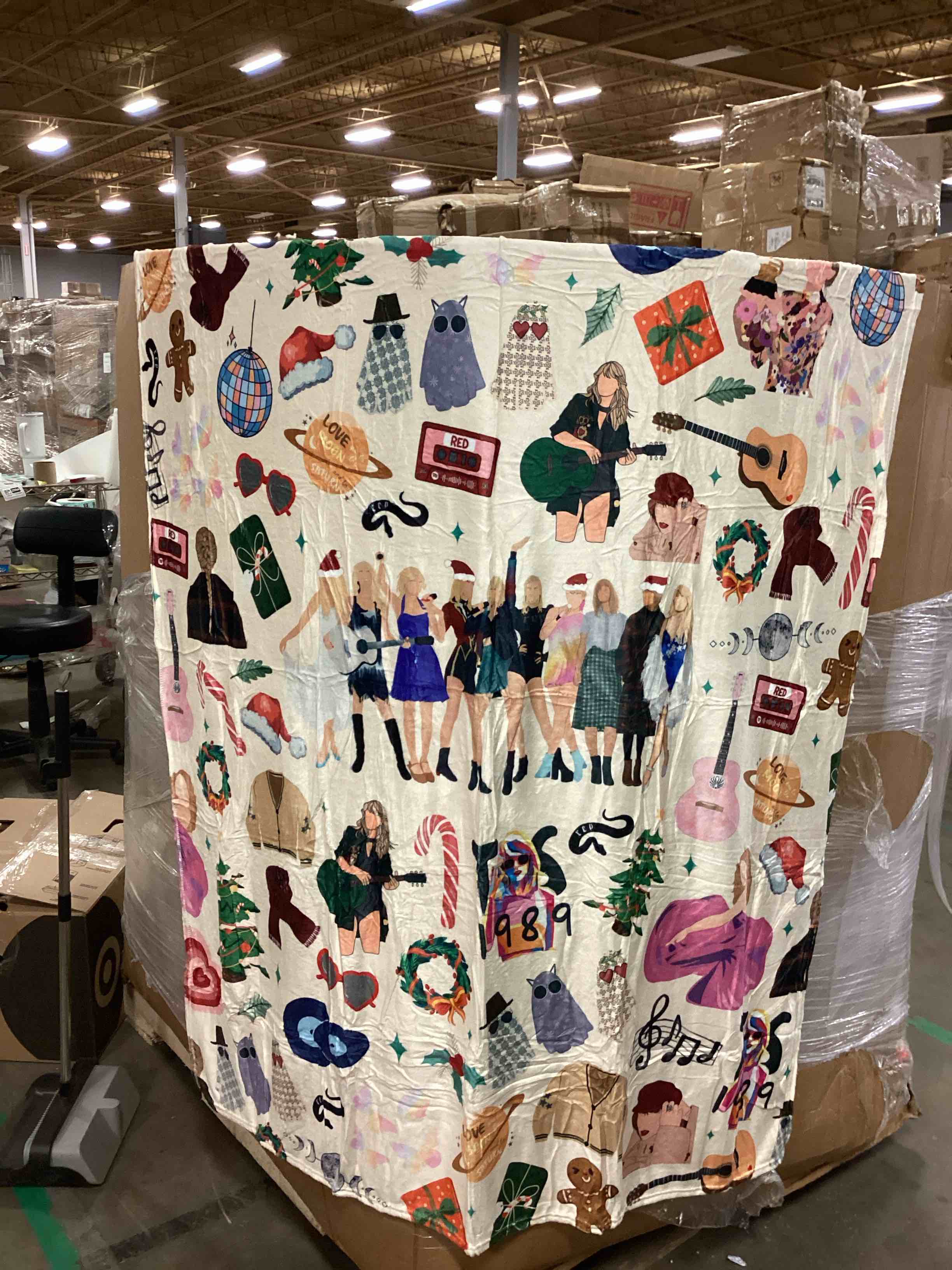 Taylor Swift Christmas Blanket 