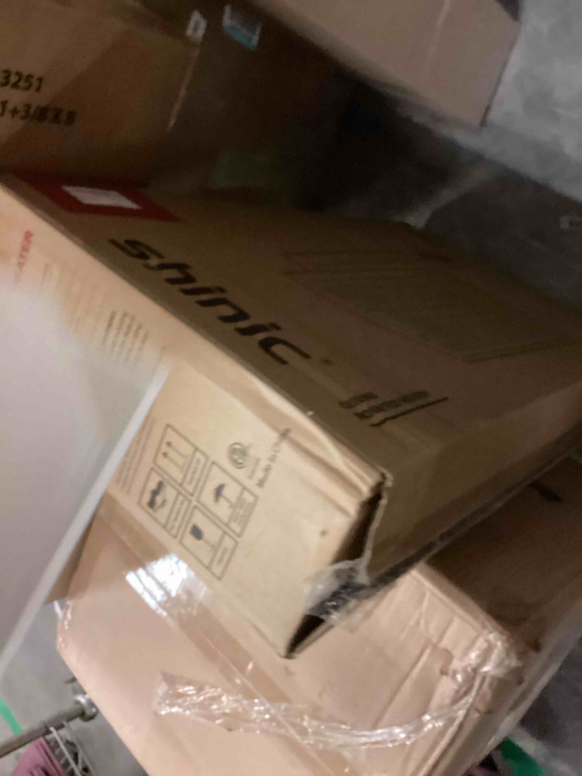 https://s3.amazonaws.com/lotting-images-prod/bidfta/GRA1760293_1738765736238.jpeg
