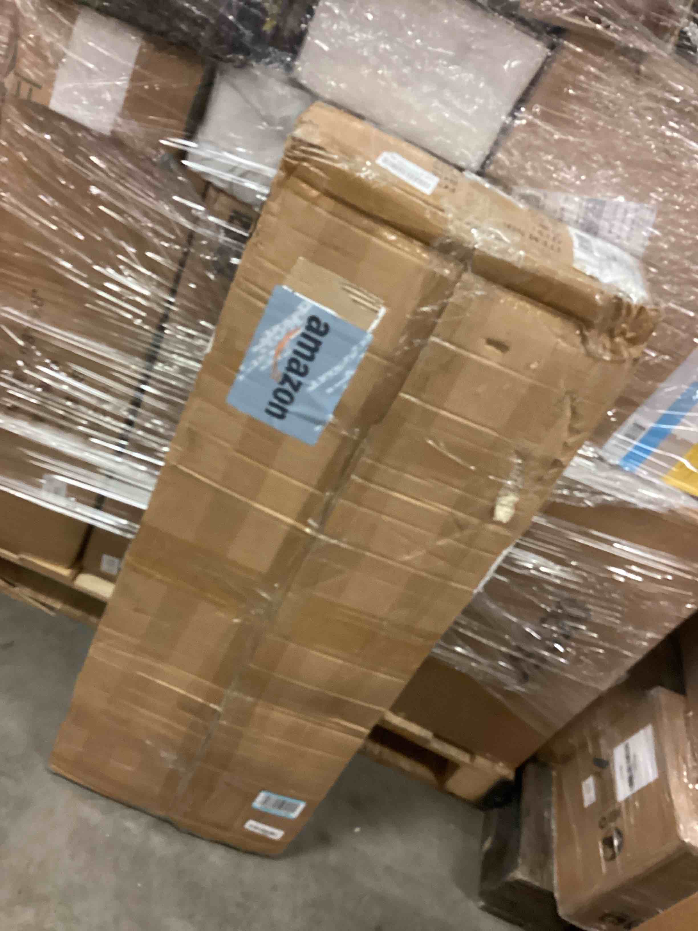 https://s3.amazonaws.com/lotting-images-prod/bidfta/GRA1760303_1738765988090.jpeg