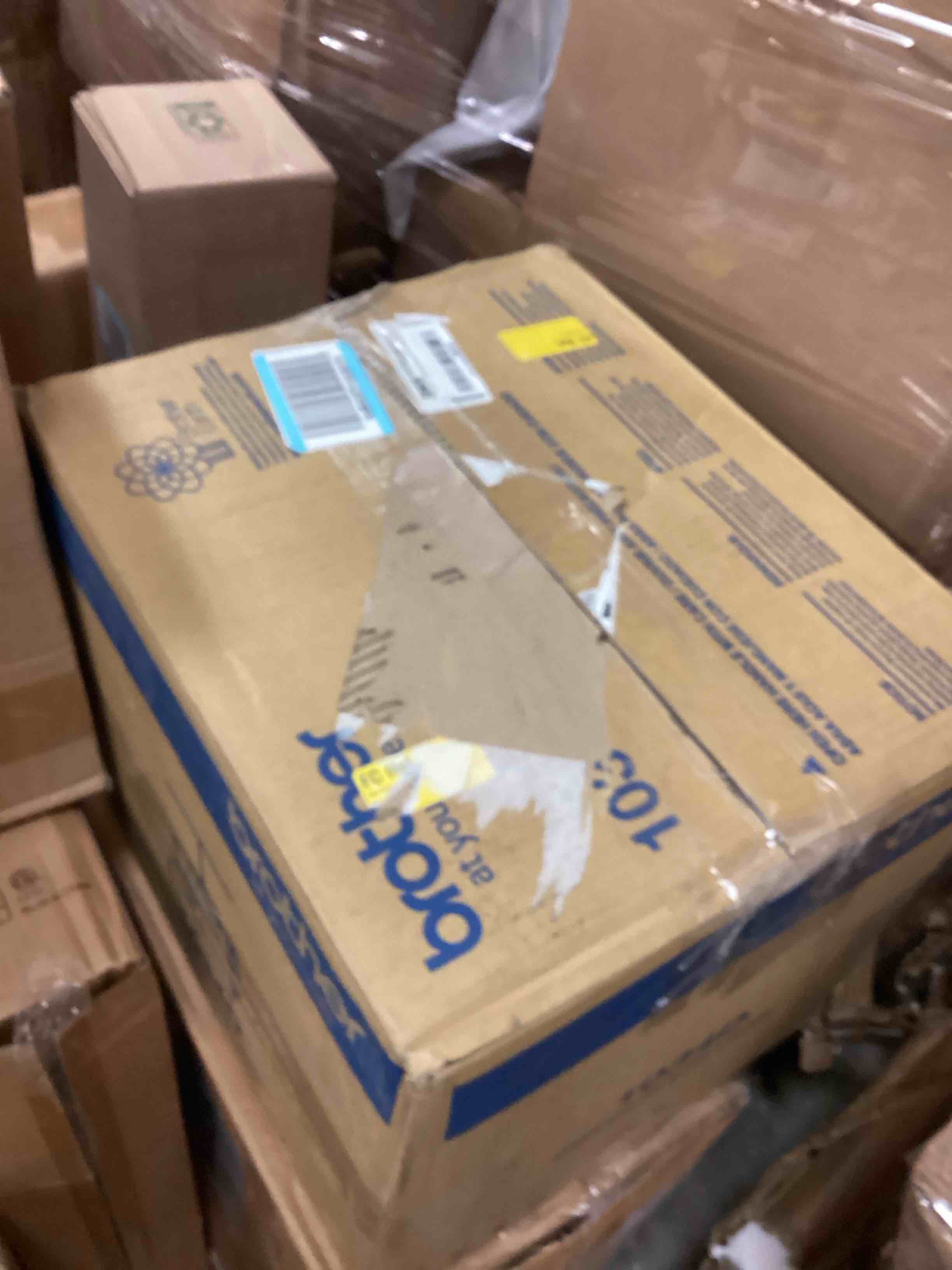 https://s3.amazonaws.com/lotting-images-prod/bidfta/GRA1760310_1738765642545.jpeg