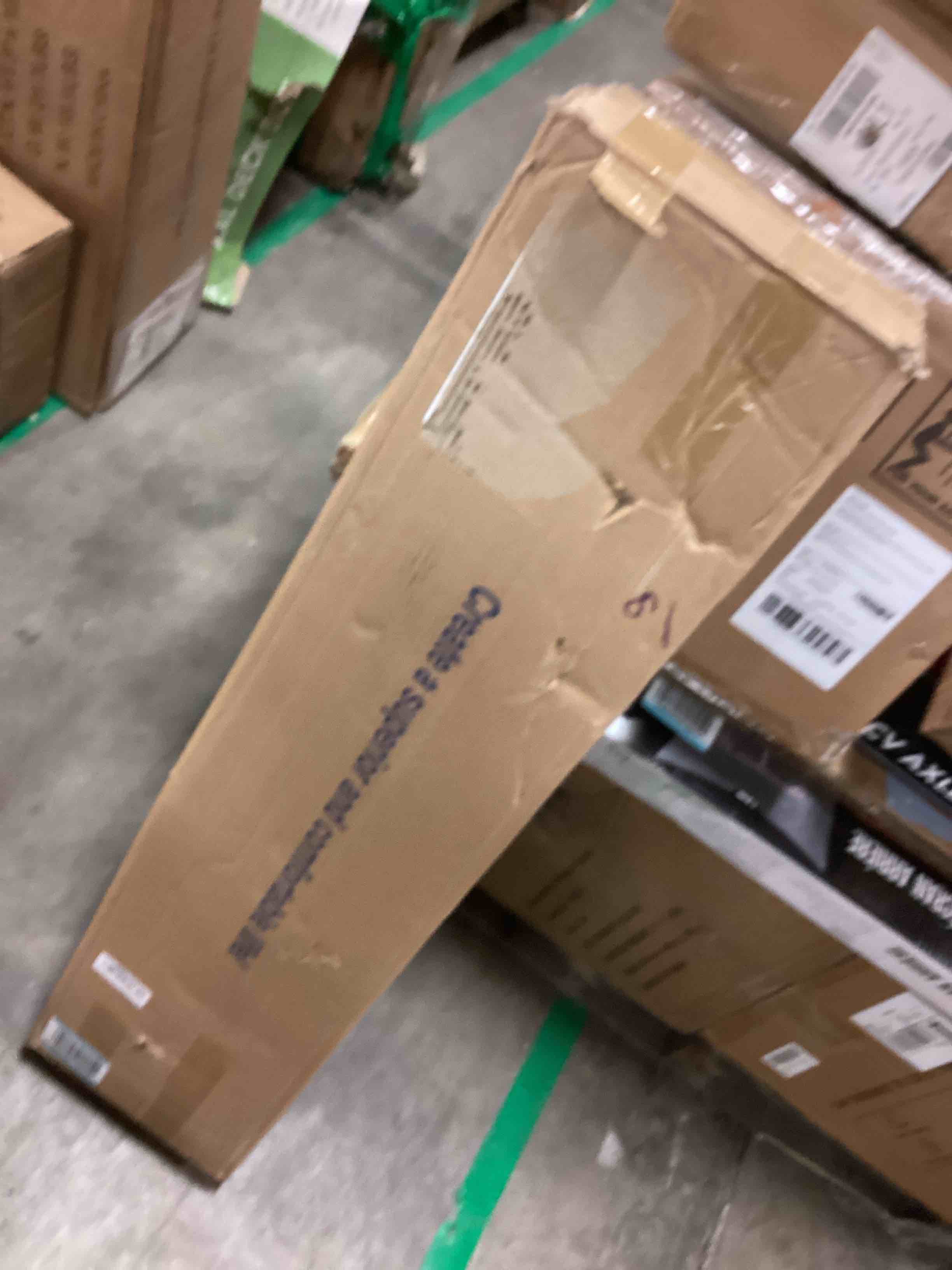 https://s3.amazonaws.com/lotting-images-prod/bidfta/GRA1760312_1738766729465.jpeg