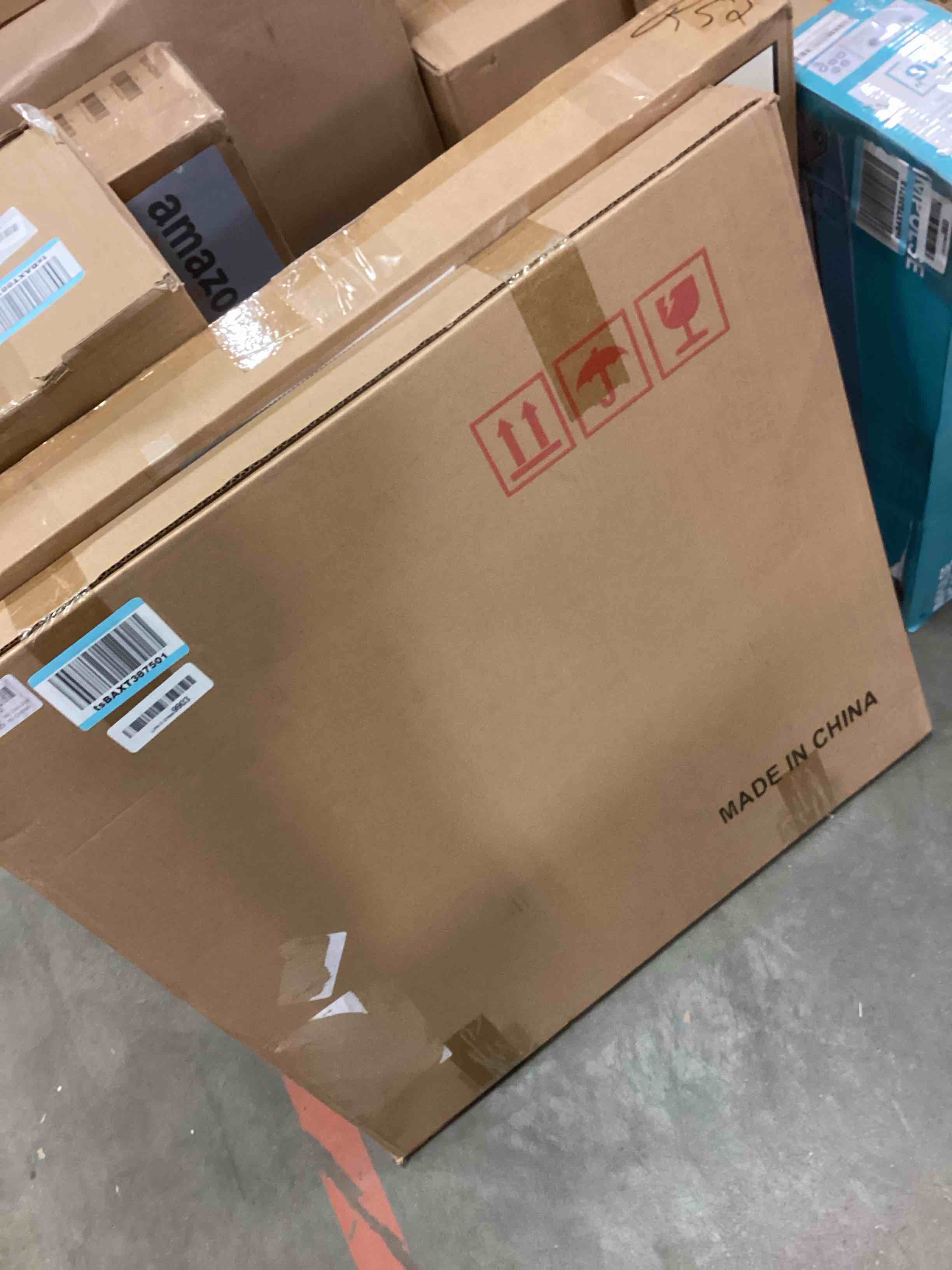 https://s3.amazonaws.com/lotting-images-prod/bidfta/GRA1761745_1742231350233.jpeg