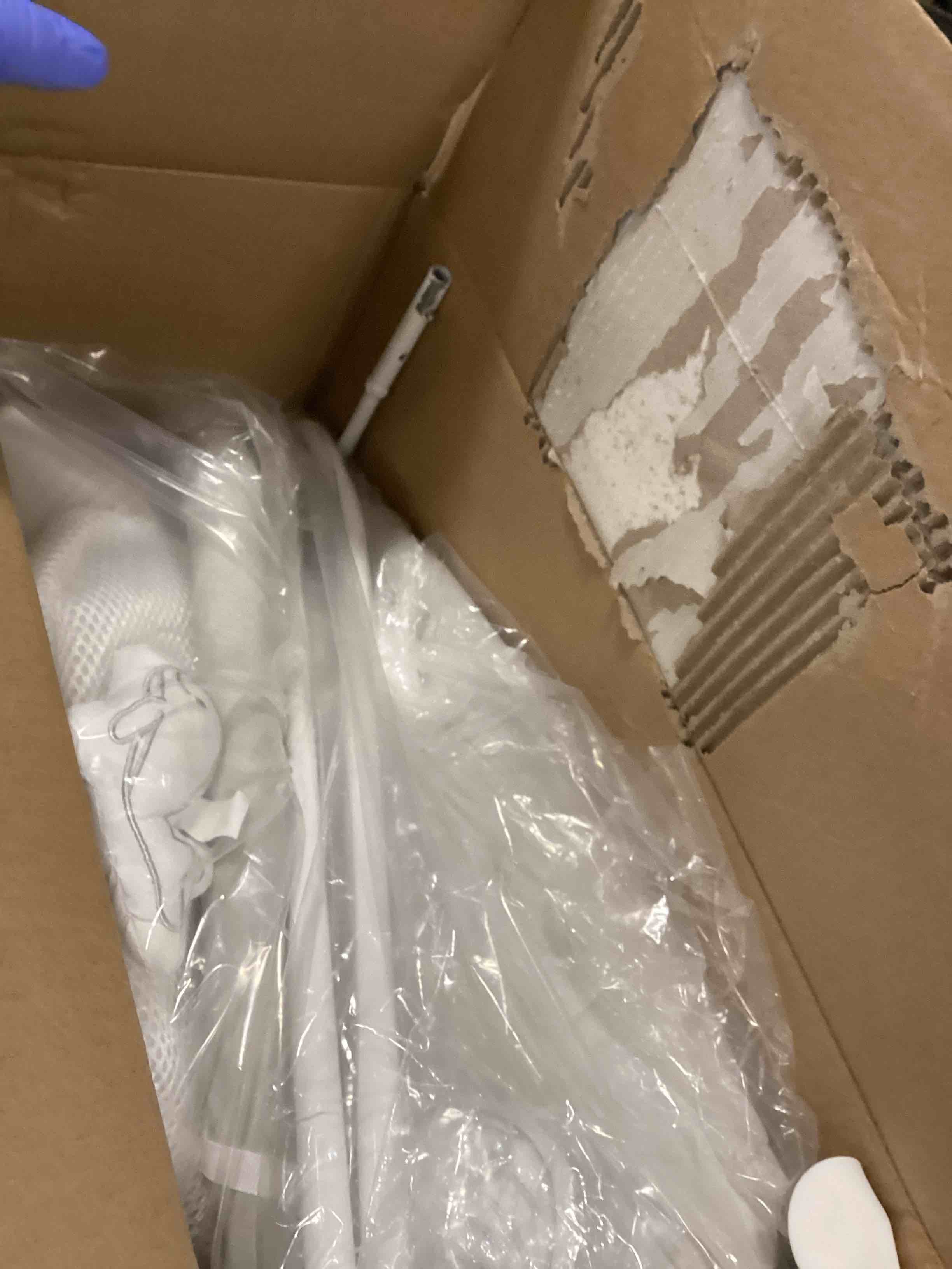 https://s3.amazonaws.com/lotting-images-prod/bidfta/GRA1768174_1736275786528.jpeg